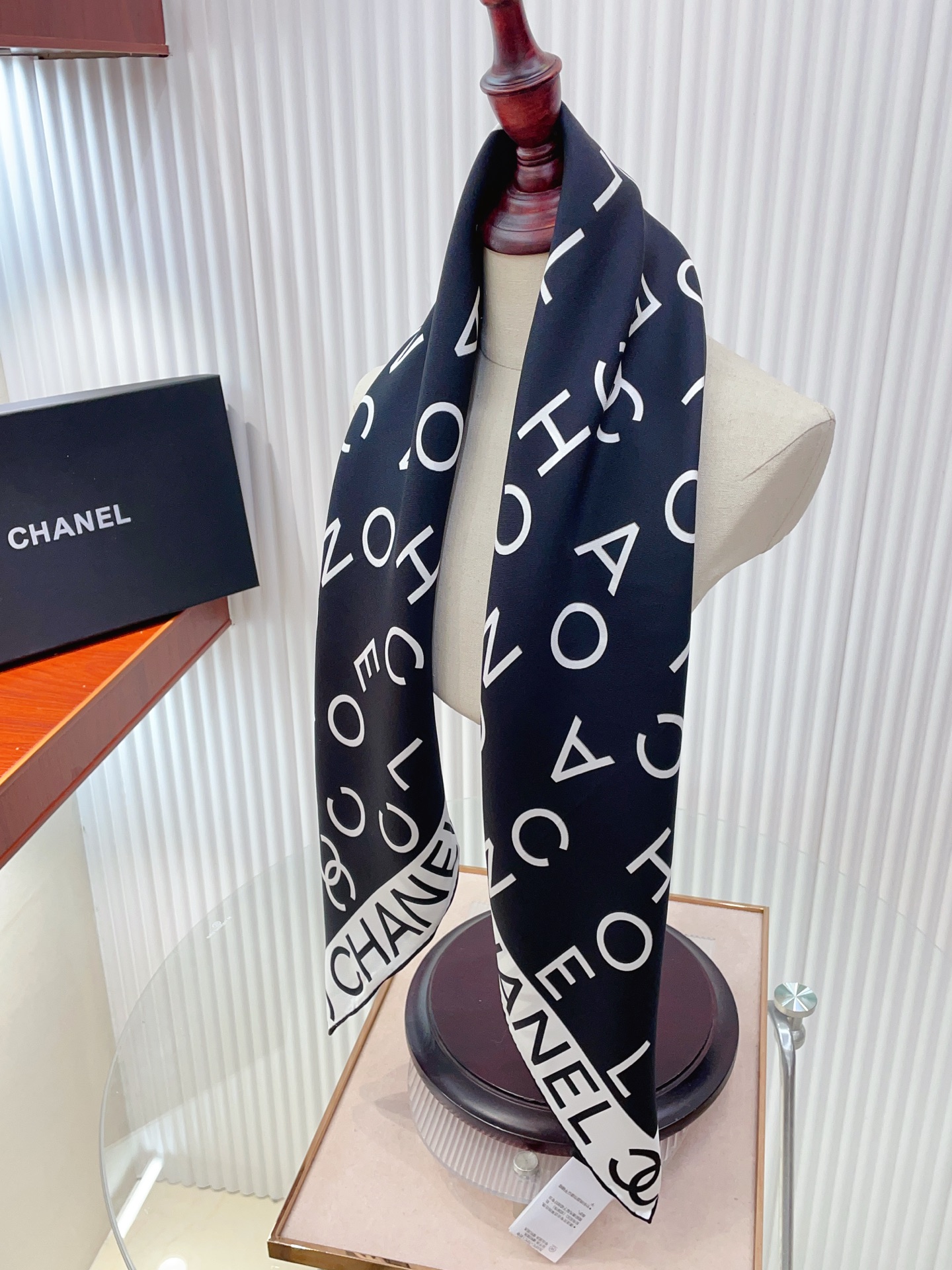 ✨✨【18姆米 双面同色】新款小香‼️美翻了[流泪]最新御用殿堂级极品‼️经典元素图案设计风格❗️美丽至