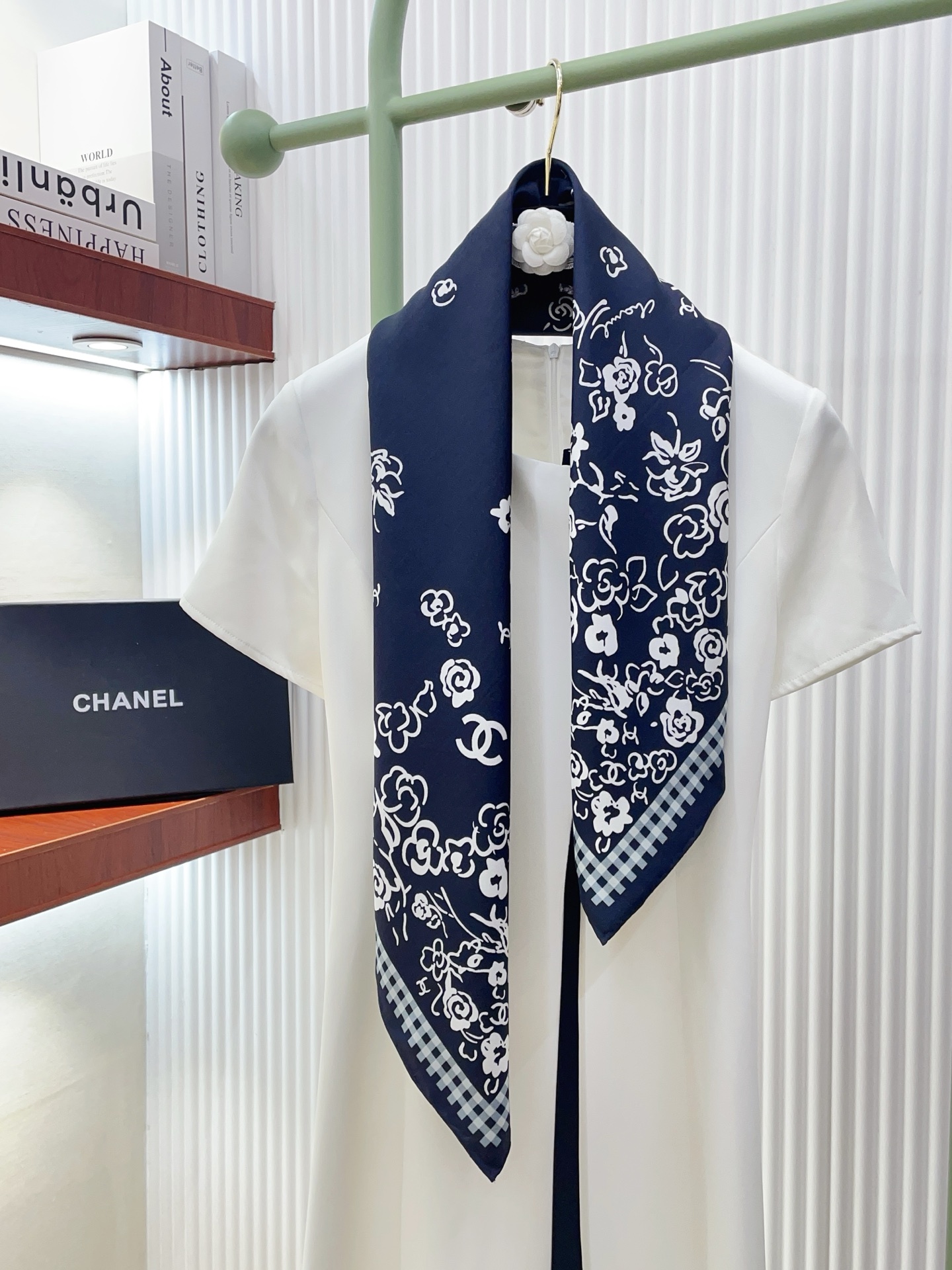 ✨✨【18姆米 双面同色】新款小香‼️美翻了[流泪]最新御用殿堂级极品‼️经典元素图案设计风格❗️美丽至