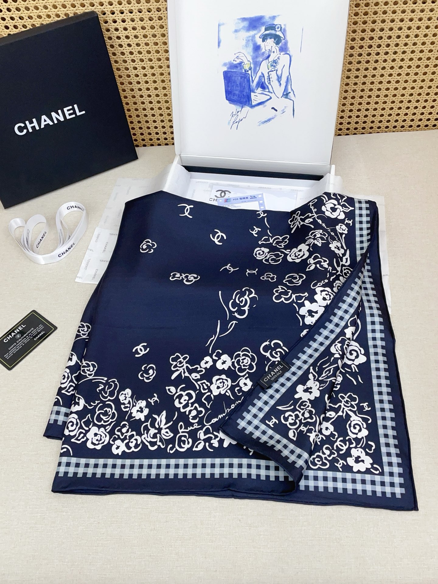 ✨✨【18姆米 双面同色】新款小香‼️美翻了[流泪]最新御用殿堂级极品‼️经典元素图案设计风格❗️美丽至