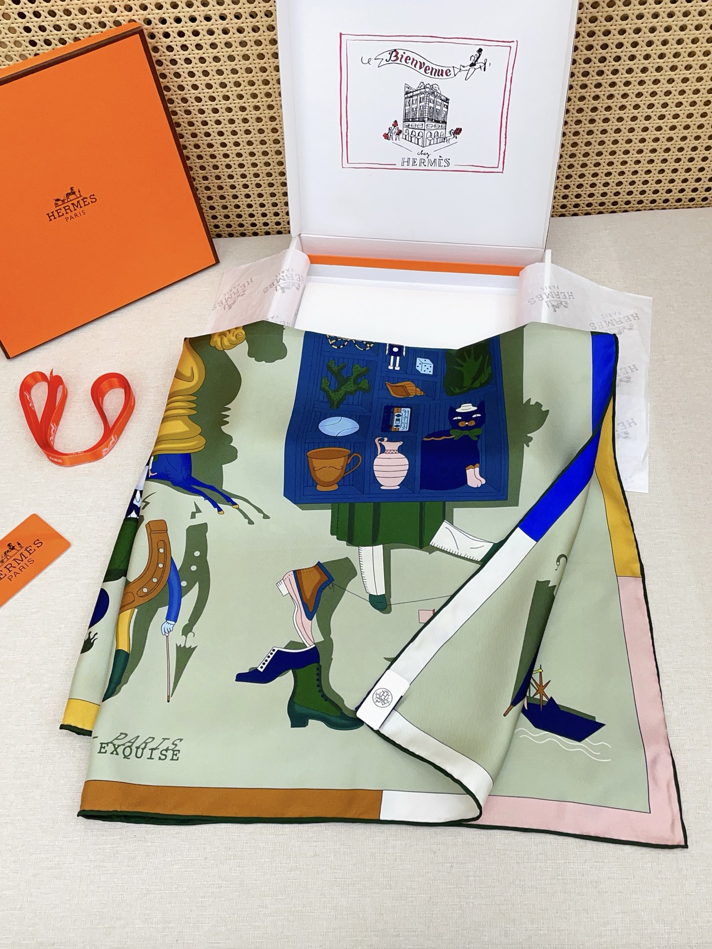 ✨✨【18姆米 双面同色】H**S真丝新款🆕👏👏买了都说好看‼️推荐💕【精巧错觉 90】真丝方巾，顶级工