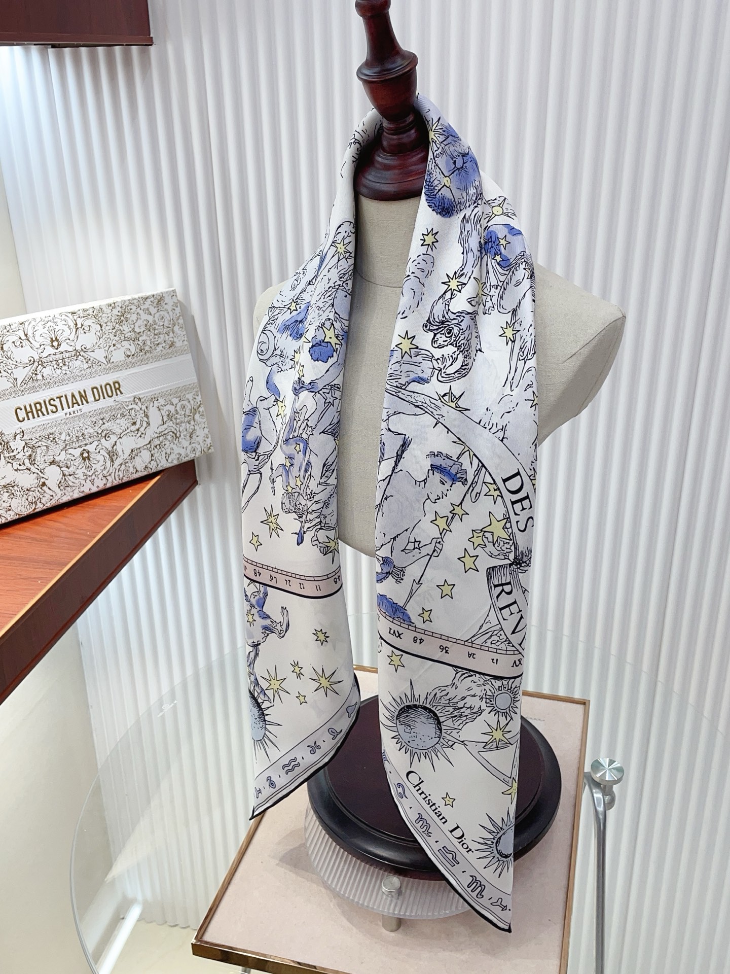 ✨✨【18姆米 双面同色】高级感爆棚❗️CD【星空🌌星座 90】高级时髦风‼️配色非常考究，图案匠心，上