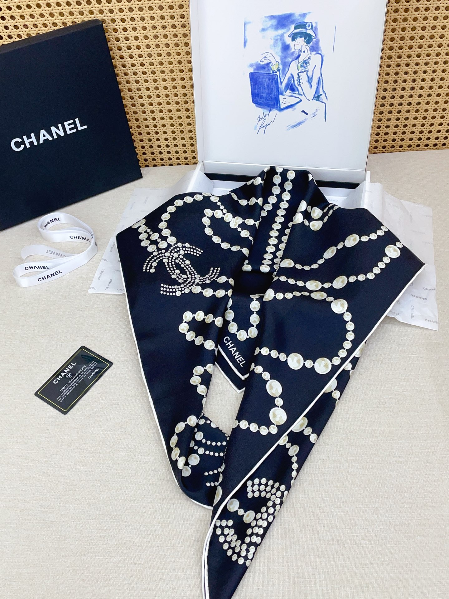 ✨✨【18姆米 双面同色】新款小香‼️美翻了[流泪]最新御用殿堂级极品‼️经典元素图案设计风格❗️美丽至