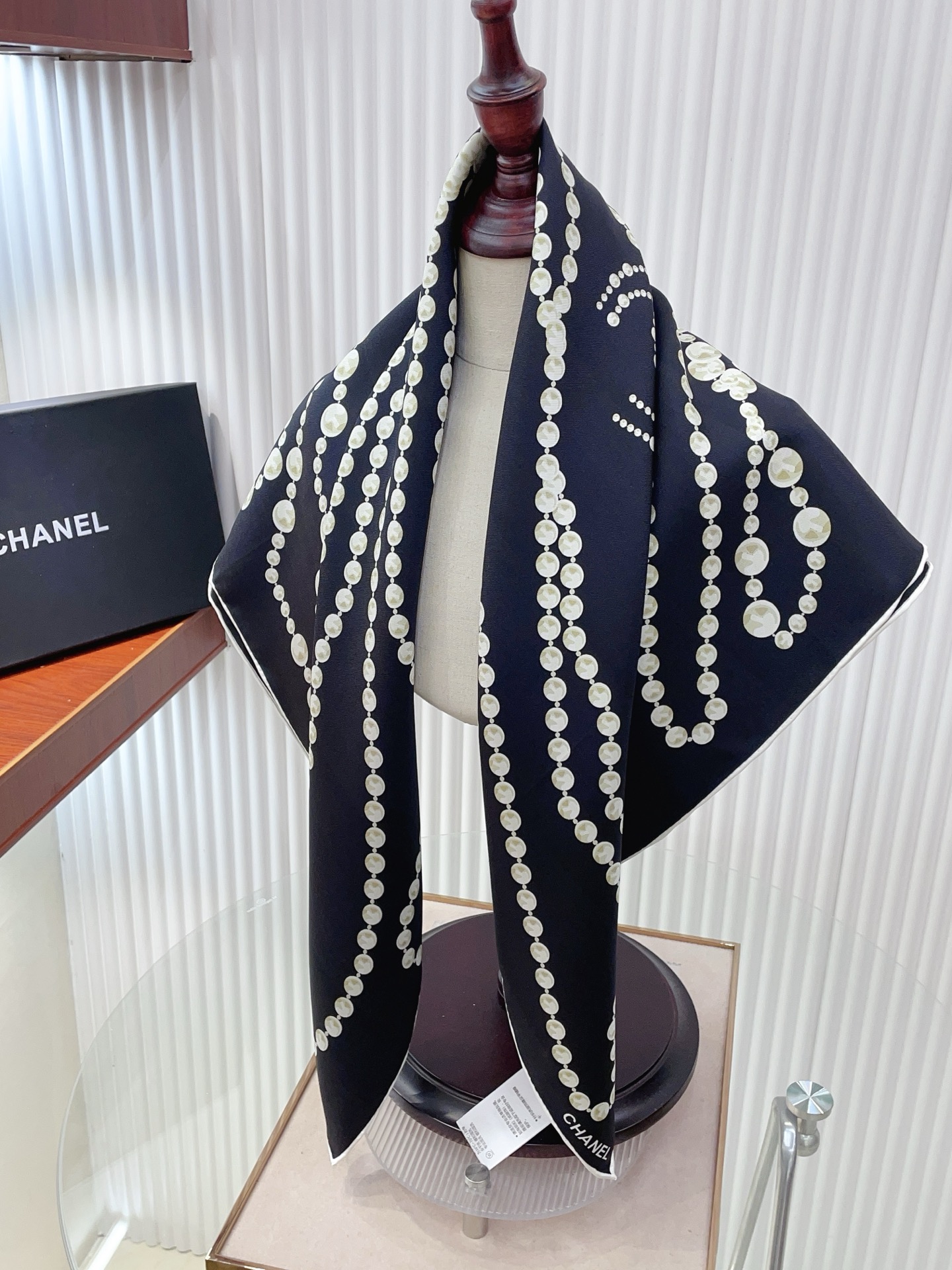 ✨✨【18姆米 双面同色】新款小香‼️美翻了[流泪]最新御用殿堂级极品‼️经典元素图案设计风格❗️美丽至