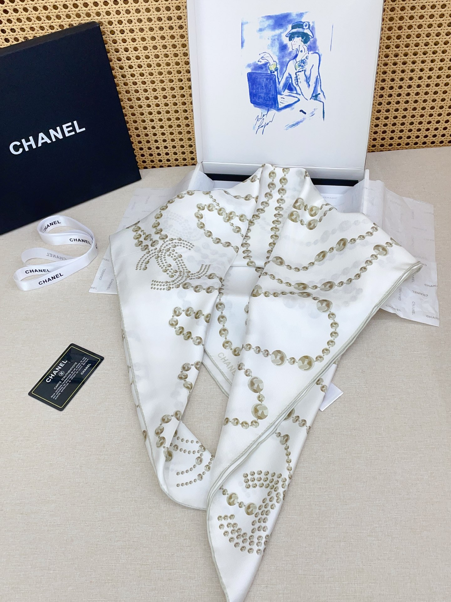 ✨✨【18姆米 双面同色】新款小香‼️美翻了[流泪]最新御用殿堂级极品‼️经典元素图案设计风格❗️美丽至