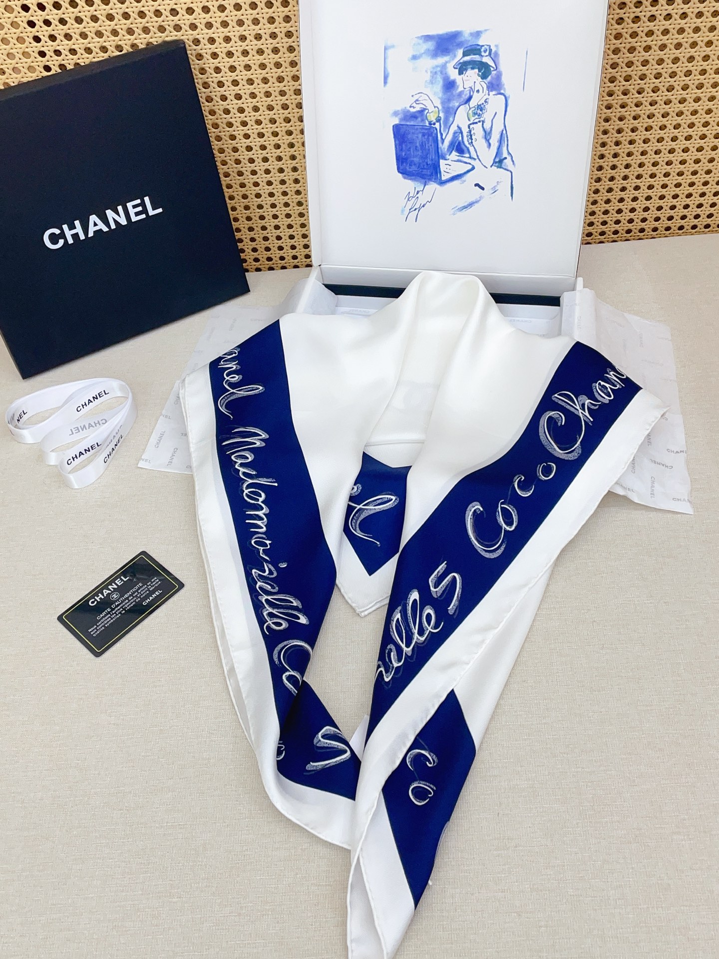 ✨✨【18姆米 双面同色】新款小香‼️美翻了[流泪]最新御用殿堂级极品‼️经典元素图案设计风格❗️美丽至