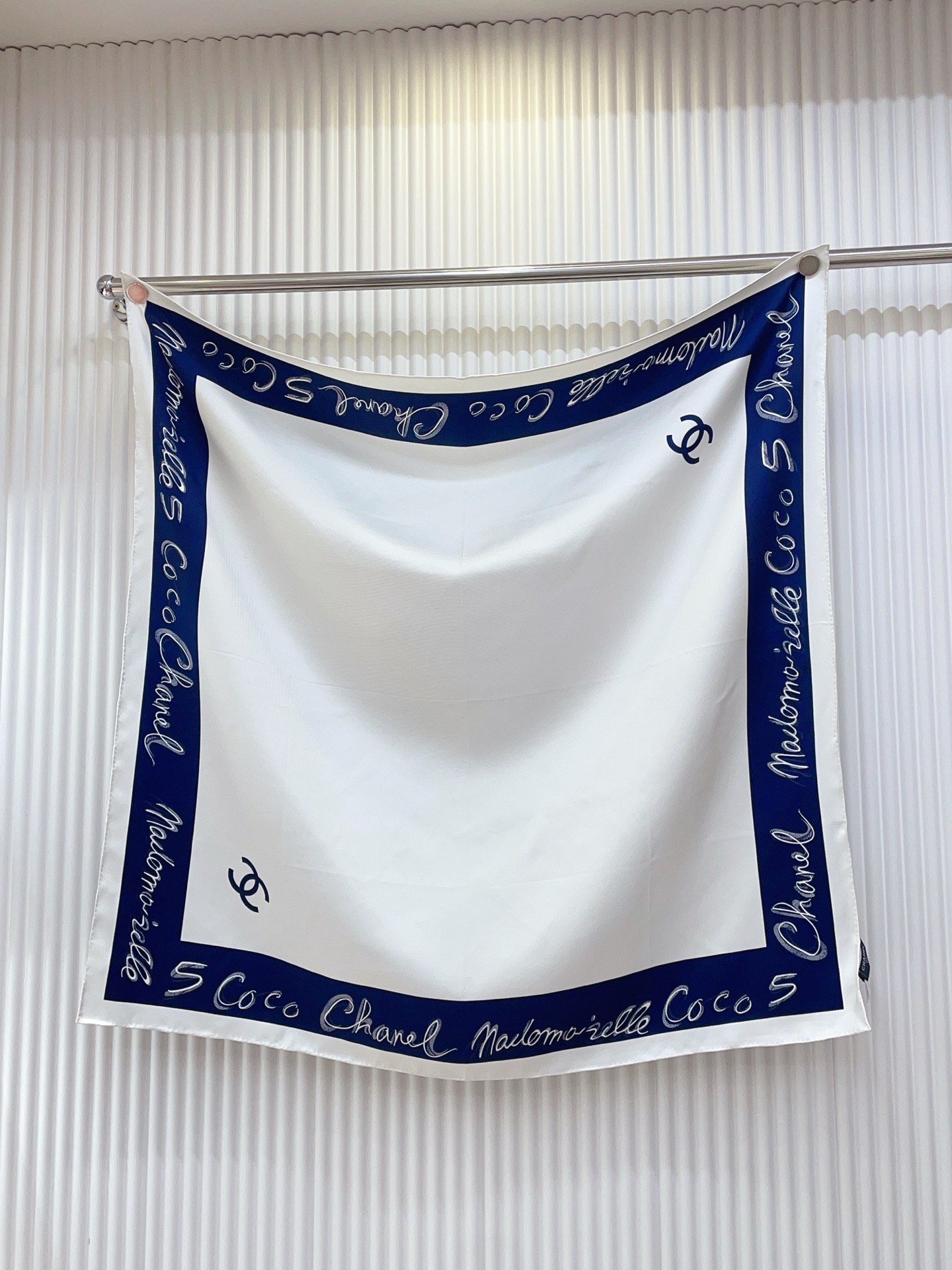 ✨✨【18姆米 双面同色】新款小香‼️美翻了[流泪]最新御用殿堂级极品‼️经典元素图案设计风格❗️美丽至