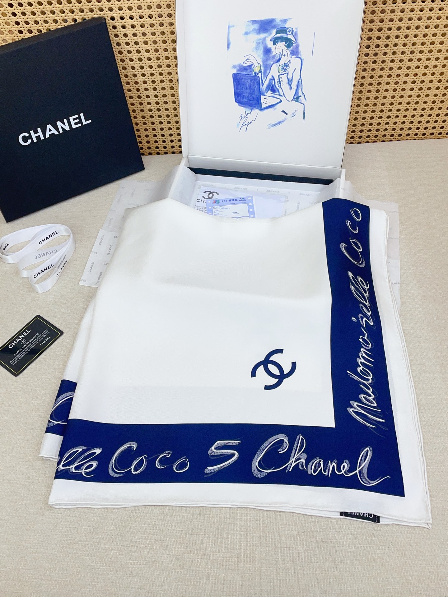 ✨✨【18姆米 双面同色】新款小香‼️美翻了[流泪]最新御用殿堂级极品‼️经典元素图案设计风格❗️美丽至