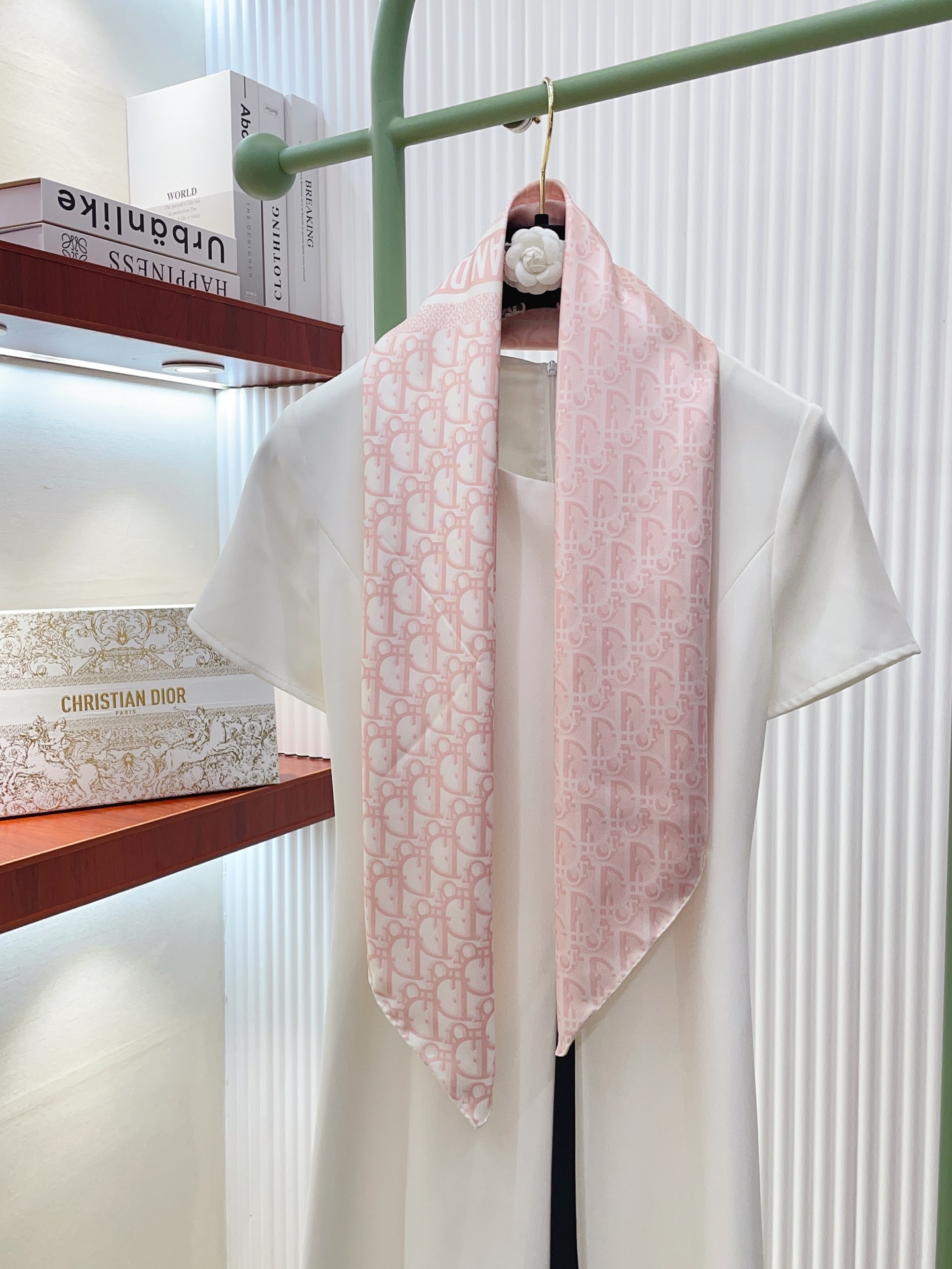 ✨✨【18姆米 双面同色】高级感爆棚❗️CD【双色🎨字母90】高级时髦风‼️配色非常考究，图案匠心，上身