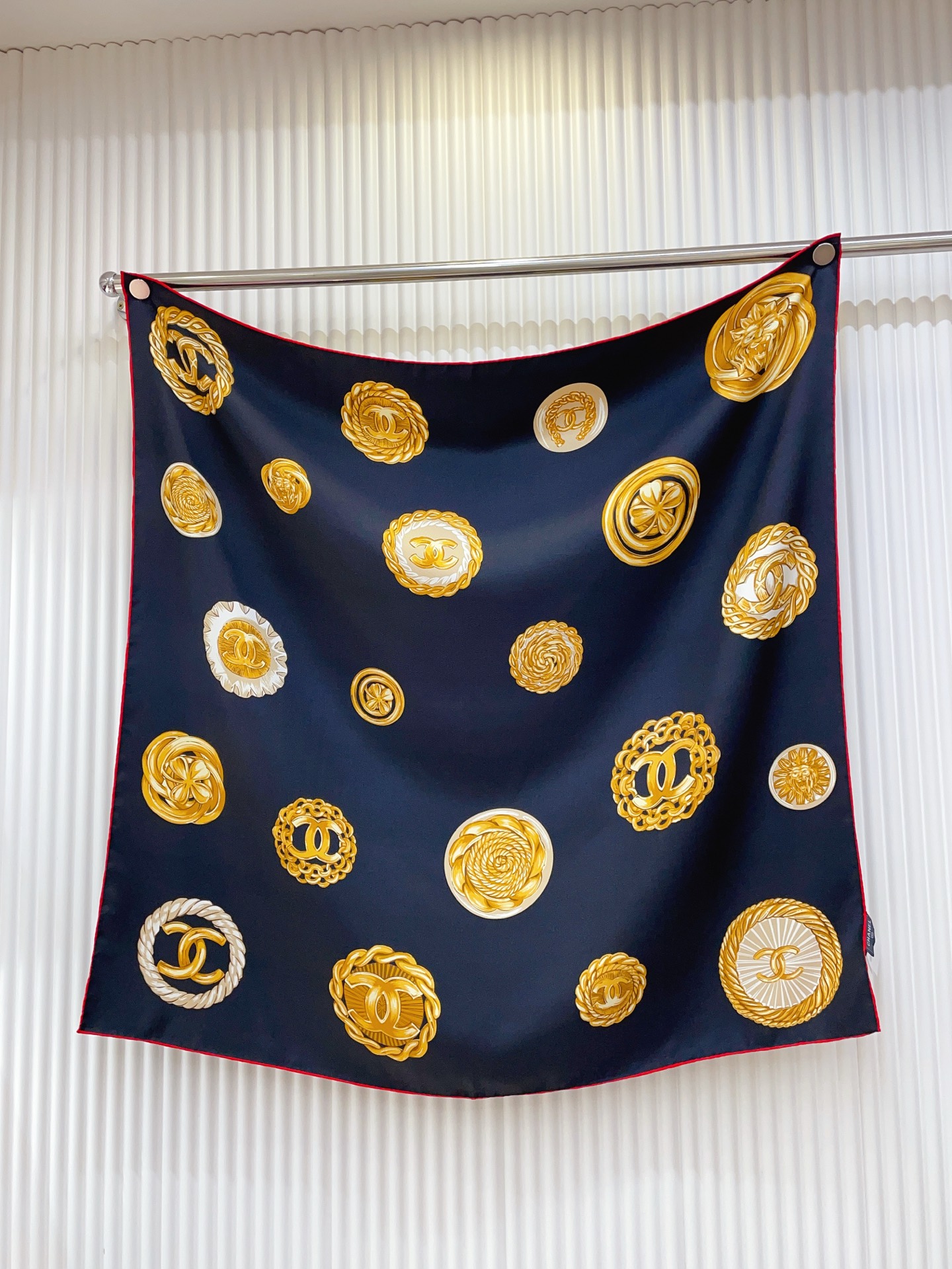 ✨✨【18姆米 双面同色】新款小香‼️美翻了[流泪]最新御用殿堂级极品‼️经典元素图案设计风格❗️美丽至