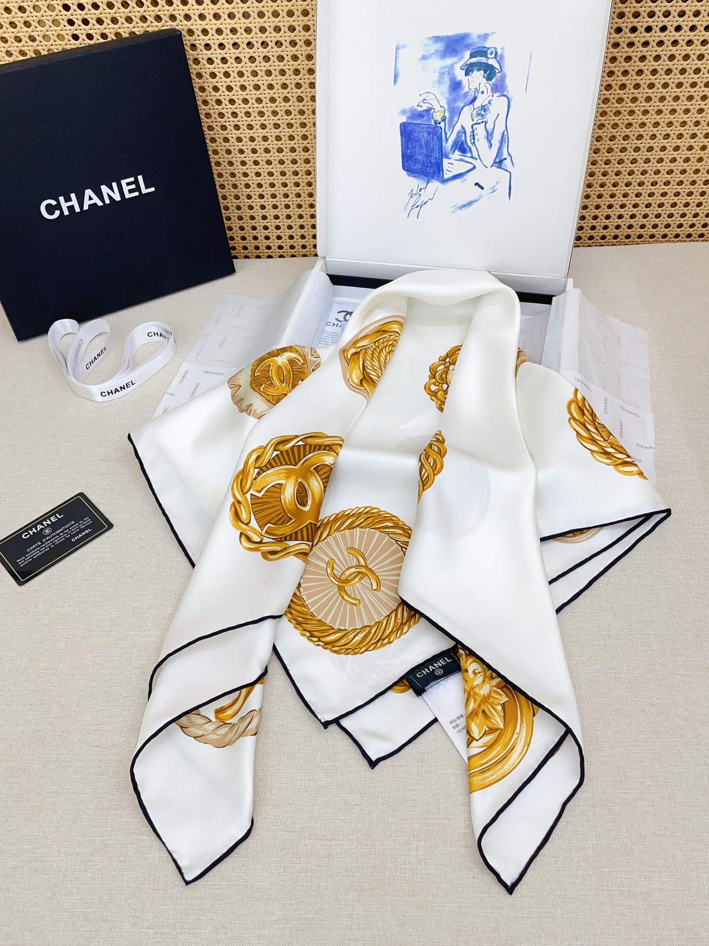 ✨✨【18姆米 双面同色】新款小香‼️美翻了[流泪]最新御用殿堂级极品‼️经典元素图案设计风格❗️美丽至