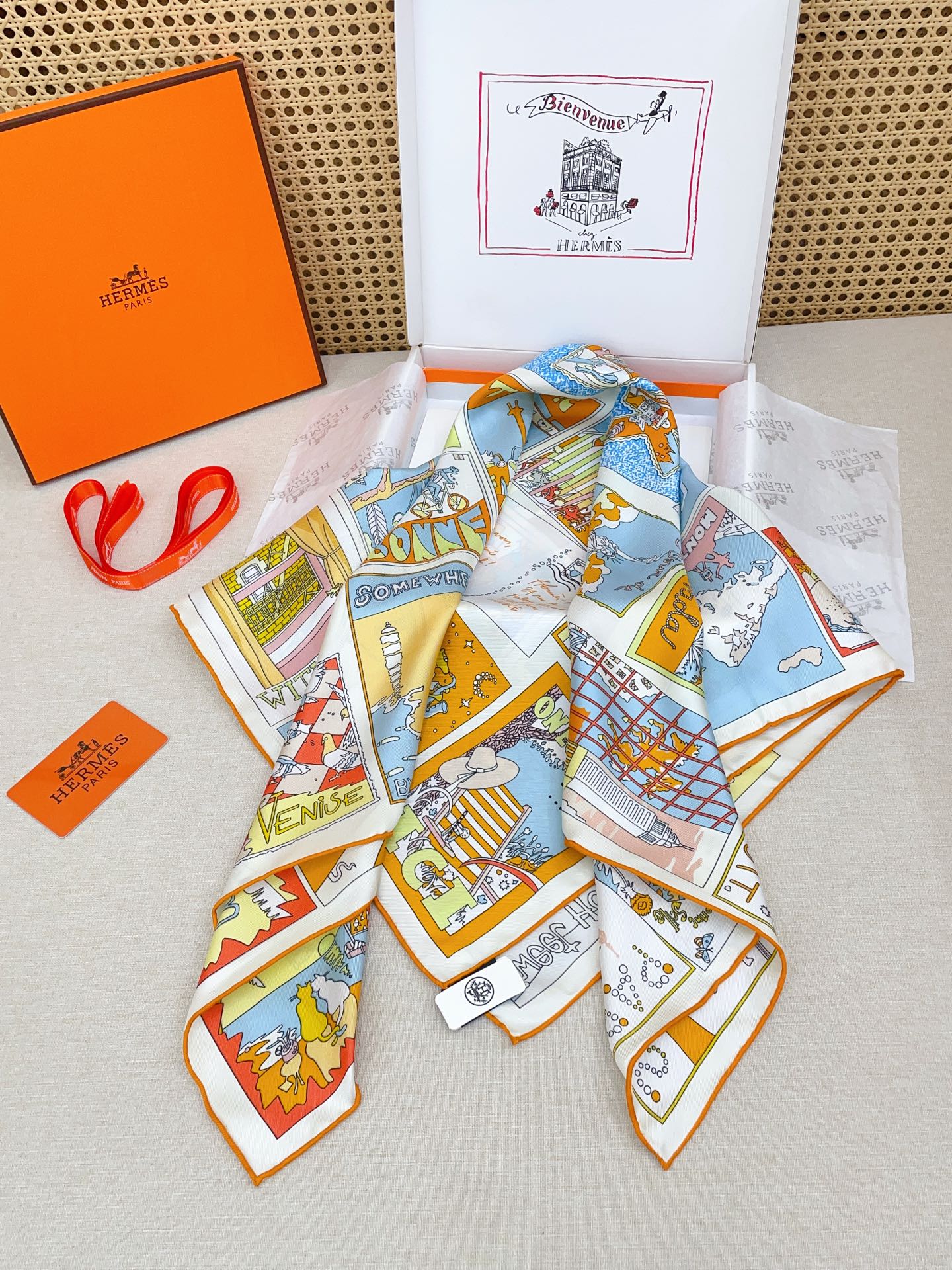 ✨✨【18姆米 双面同色】H**S真丝新款🆕👏👏买了都说好看‼️推荐💕【乐享天地 90】真丝方巾，顶级工