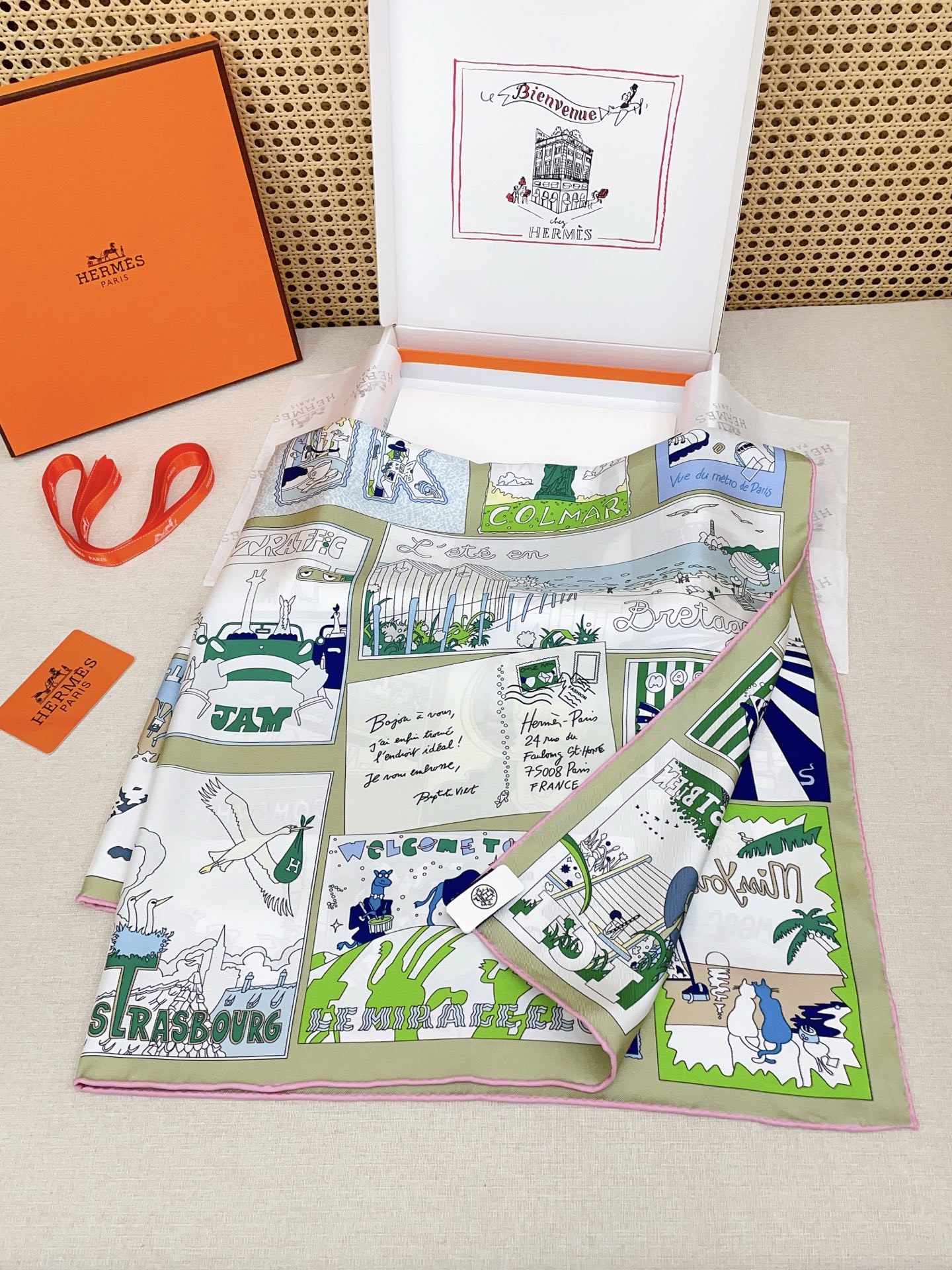 ✨✨【18姆米 双面同色】H**S真丝新款🆕👏👏买了都说好看‼️推荐💕【乐享天地 90】真丝方巾，顶级工