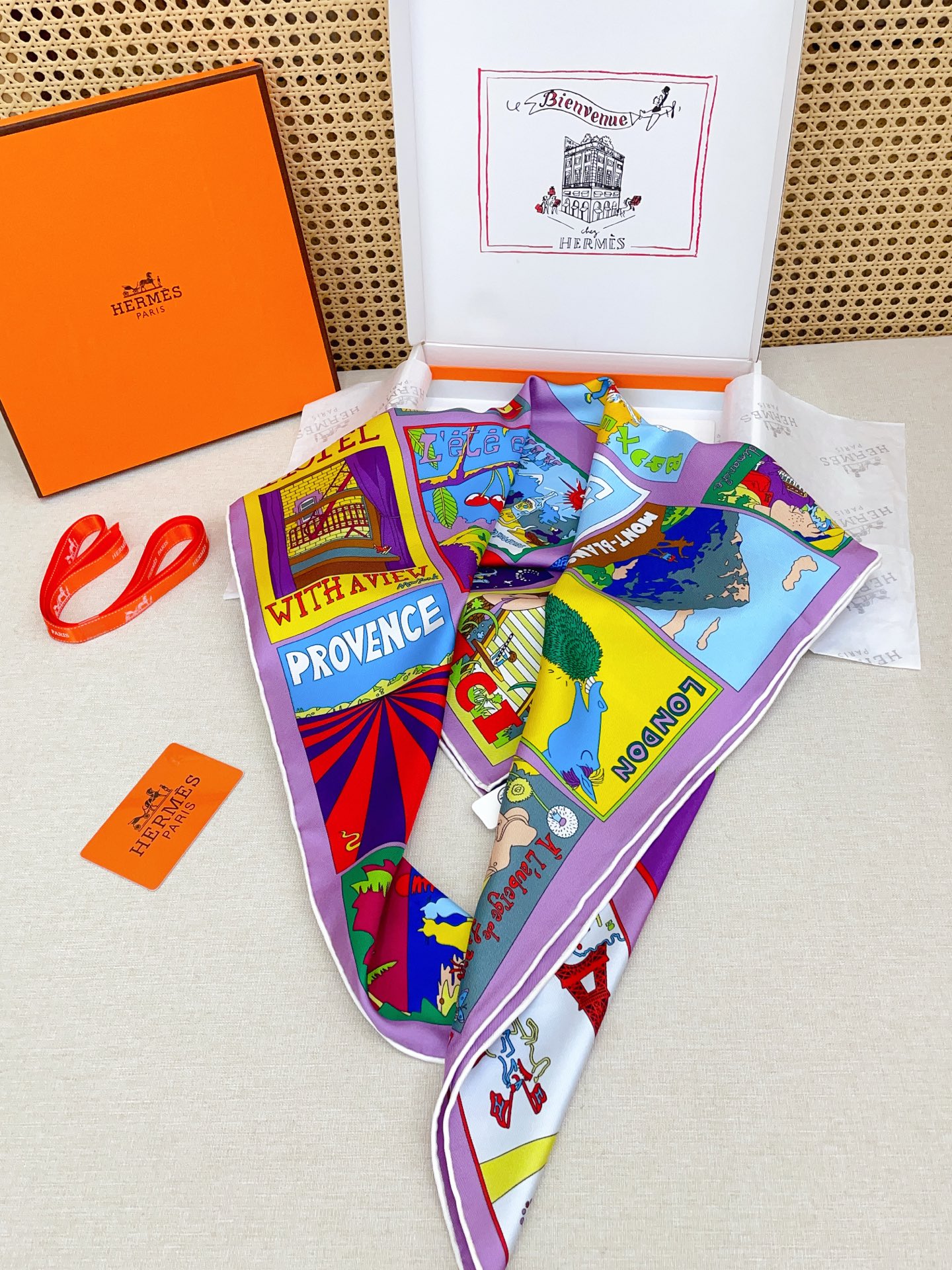 ✨✨【18姆米 双面同色】H**S真丝新款🆕👏👏买了都说好看‼️推荐💕【乐享天地 90】真丝方巾，顶级工