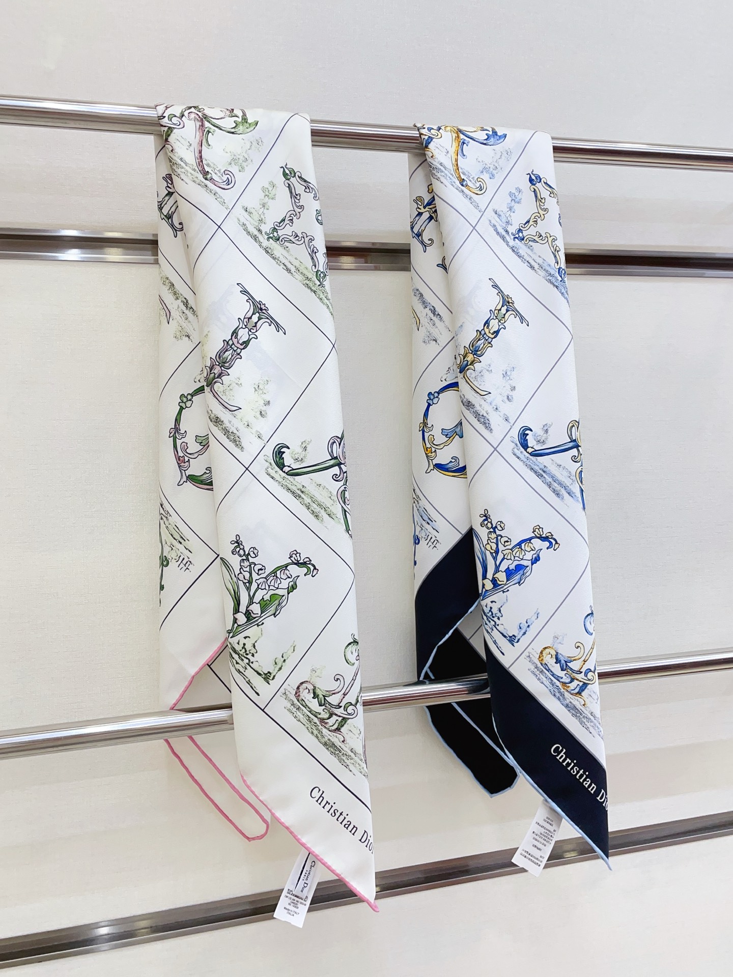 ✨✨【18姆米 双面同色】高级感爆棚❗️CD【花朵🌺元素90】高级时髦风‼️配色非常考究，图案匠心，上身