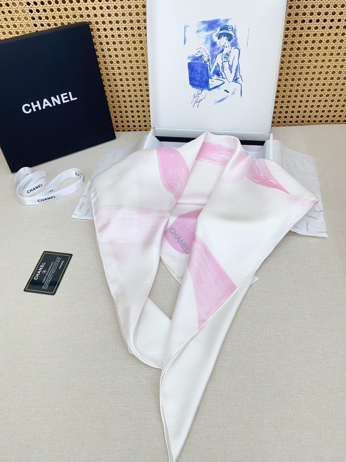 ✨✨【18姆米 双面同色】新款小香‼️美翻了[流泪]最新御用殿堂级极品‼️经典元素图案设计风格❗️美丽至