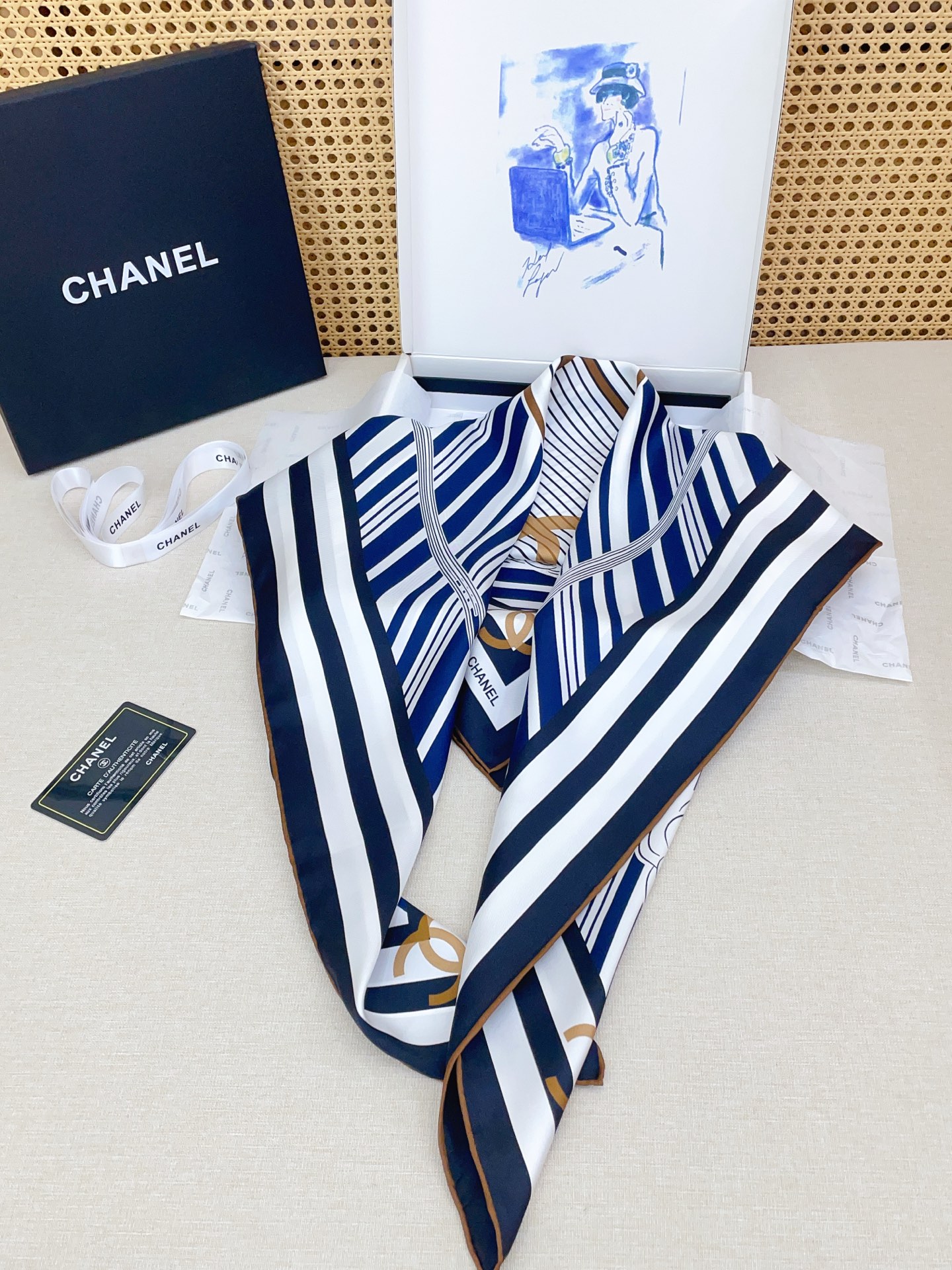 🆕 ✨✨【18姆米 双面同色】新款小香‼️美翻了[流泪]最新御用殿堂级极品‼️经典元素图案设计风格❗️美丽至极 真的 上