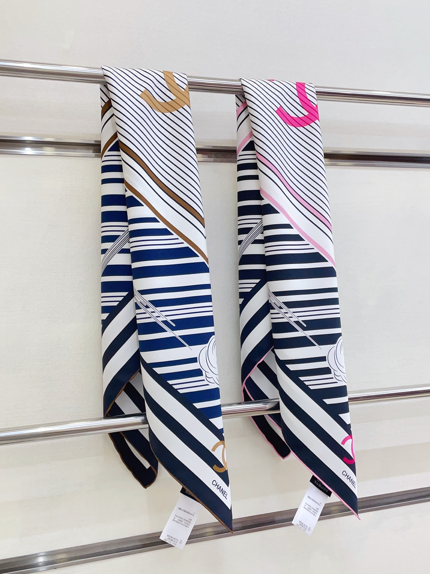 🆕 ✨✨【18姆米 双面同色】新款小香‼️美翻了[流泪]最新御用殿堂级极品‼️经典元素图案设计风格❗️美丽至极 真的 上