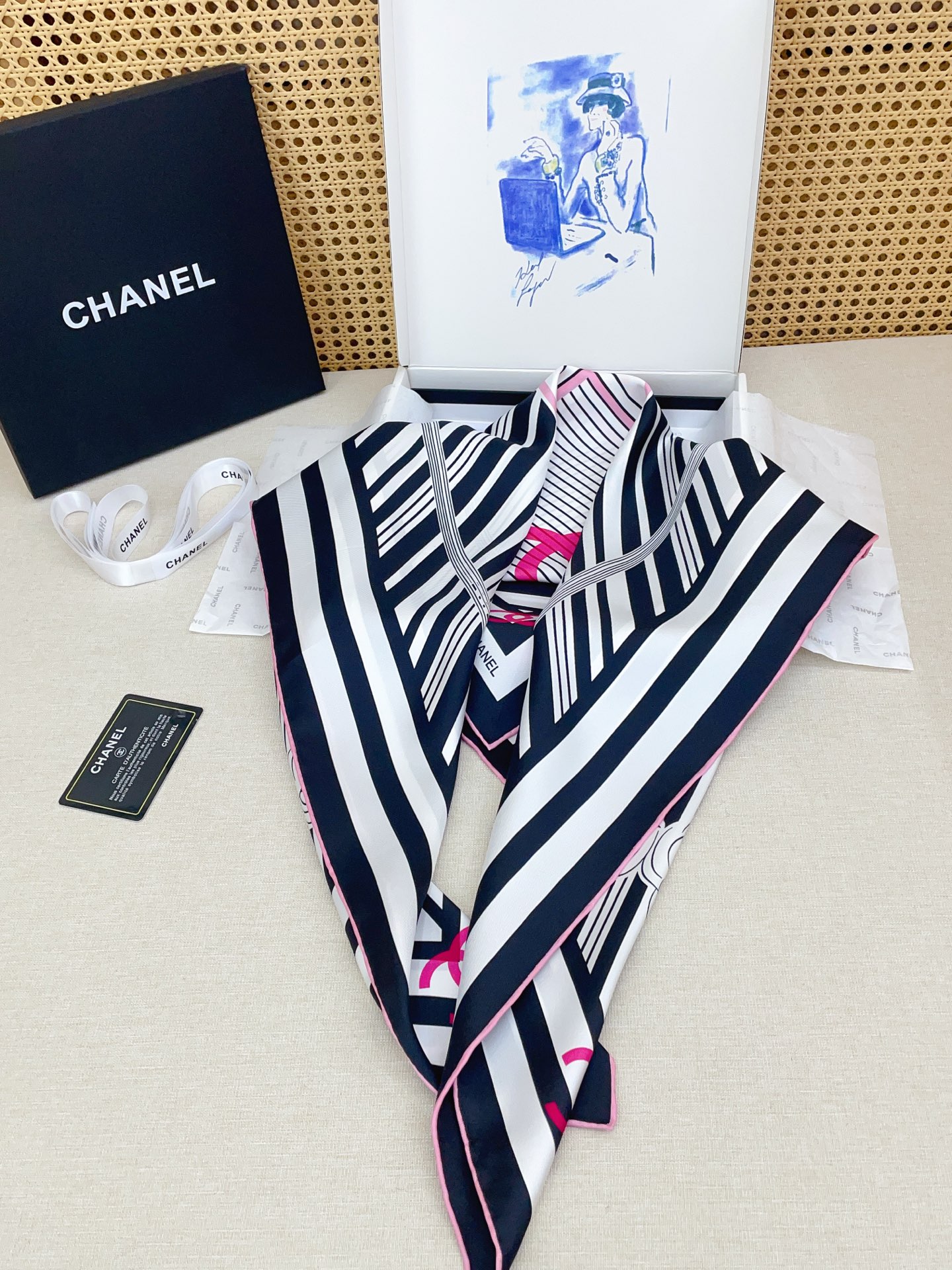 🆕 ✨✨【18姆米 双面同色】新款小香‼️美翻了[流泪]最新御用殿堂级极品‼️经典元素图案设计风格❗️美丽至极 真的 上