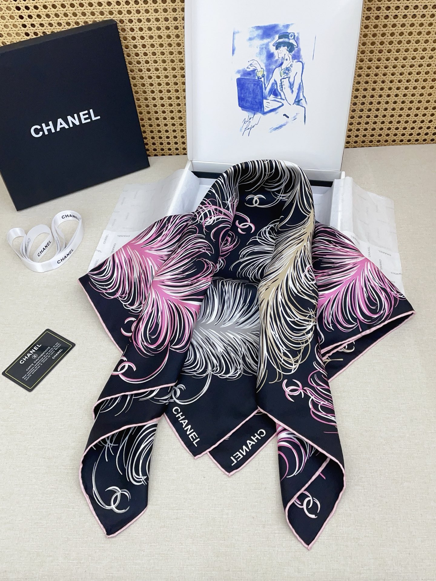 ✨✨【18姆米 双面同色】新款小香‼️美翻了[流泪]最新御用殿堂级极品‼️经典元素图案设计风格❗️美丽至极 真的 上身极