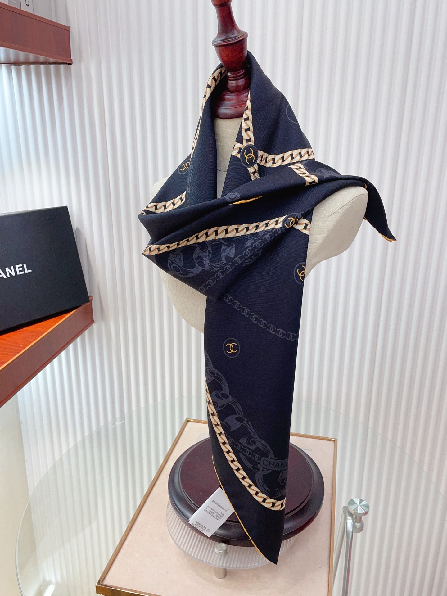 ✨✨【18姆米 双面同色】新款小香‼️美翻了[流泪]最新御用殿堂级极品‼️经典元素图案设计风格❗️美丽至