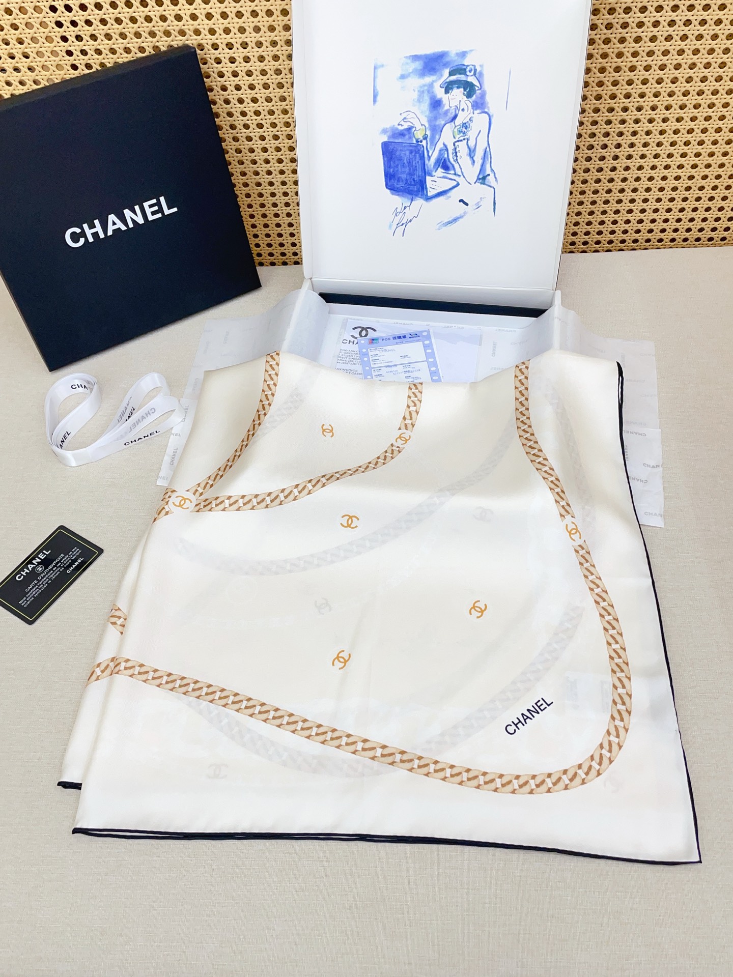 ✨✨【18姆米 双面同色】新款小香‼️美翻了[流泪]最新御用殿堂级极品‼️经典元素图案设计风格❗️美丽至极 真的 上身极