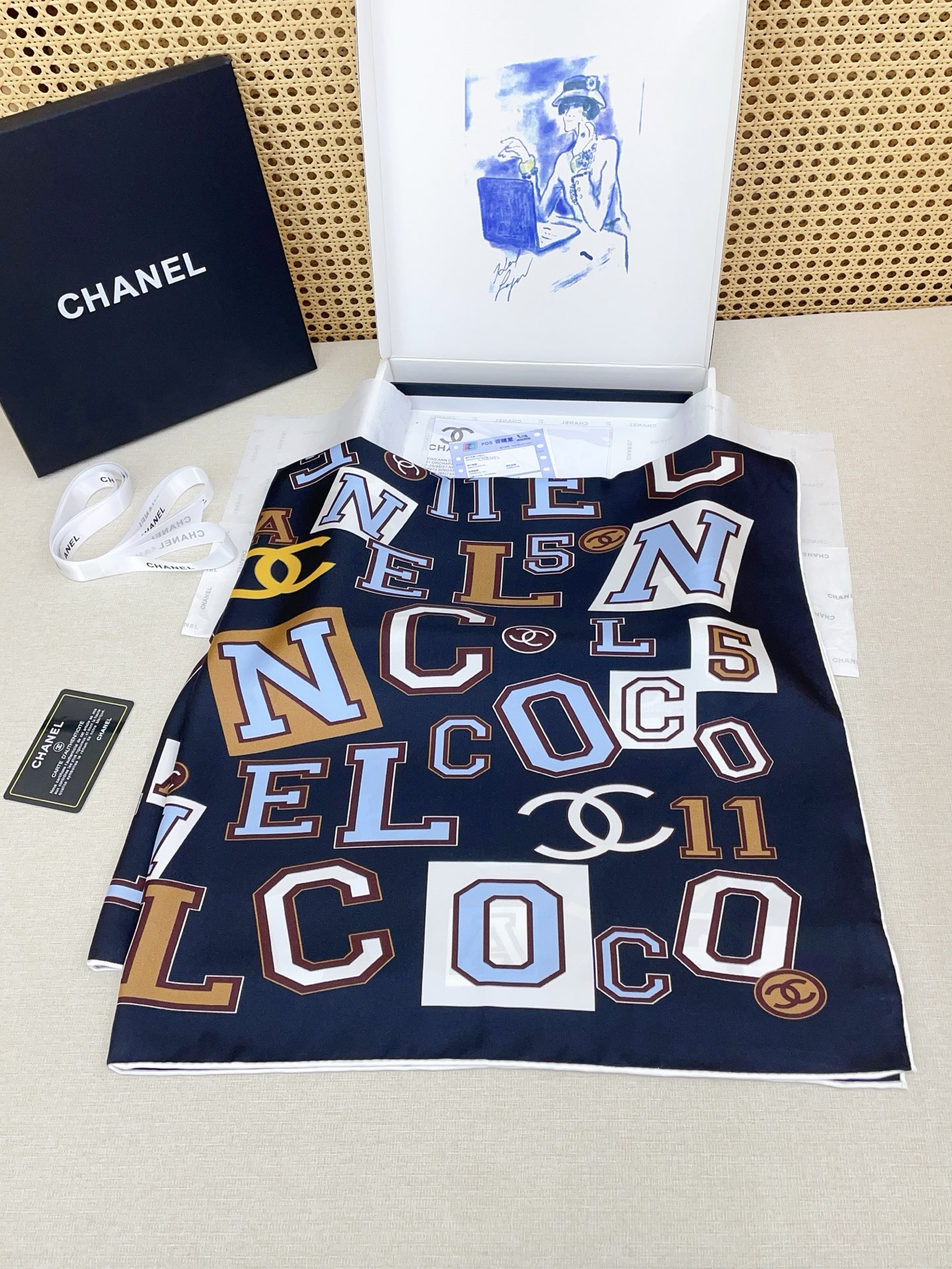 ✨✨【18姆米 双面同色】新款小香‼️美翻了[流泪]最新御用殿堂级极品‼️经典元素图案设计风格❗️美丽至极 真的 上身极