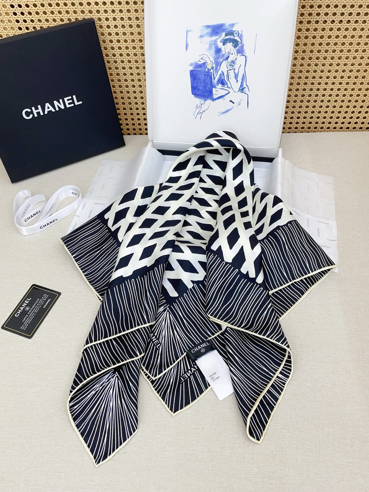 ✨✨【18姆米 双面同色】新款小香‼️美翻了[流泪]最新御用殿堂级极品‼️经典元素图案设计风格❗️美丽至