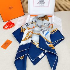 ✨✨【18姆米 双面同色】H**S真丝新款🆕👏👏买了都说好看‼️推荐💕【长筒马靴 90】真丝方巾,顶级工艺超值‼️专柜爆 ✨✨【18姆米 双面同色】H**S真丝新款🆕👏👏买了都说好看‼️推荐💕【长筒马靴 90】真丝方巾,顶级工艺超值‼️专柜爆