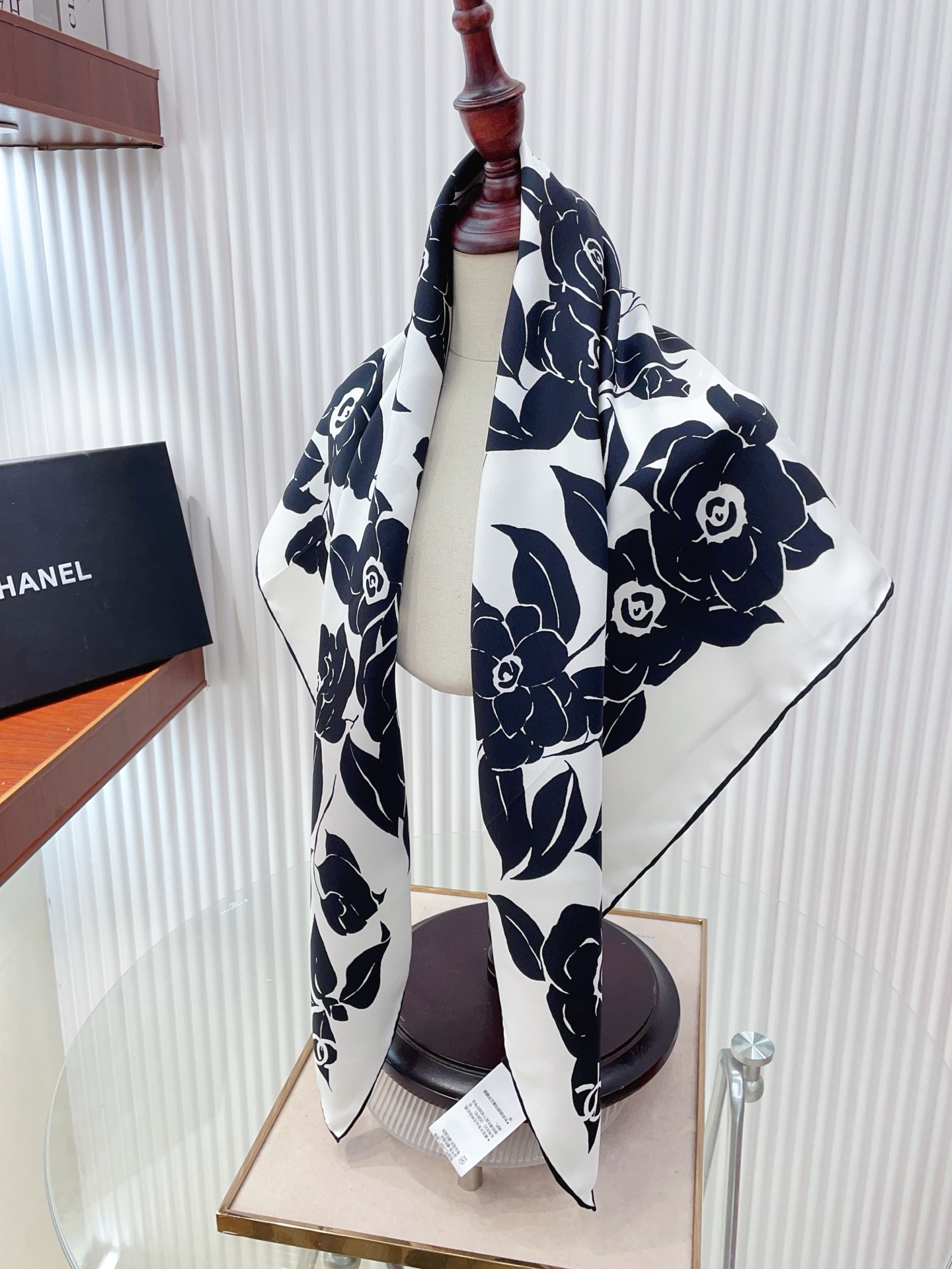 ✨✨【18姆米 双面同色】新款小香‼️美翻了[流泪]最新御用殿堂级极品‼️经典元素图案设计风格❗️美丽至