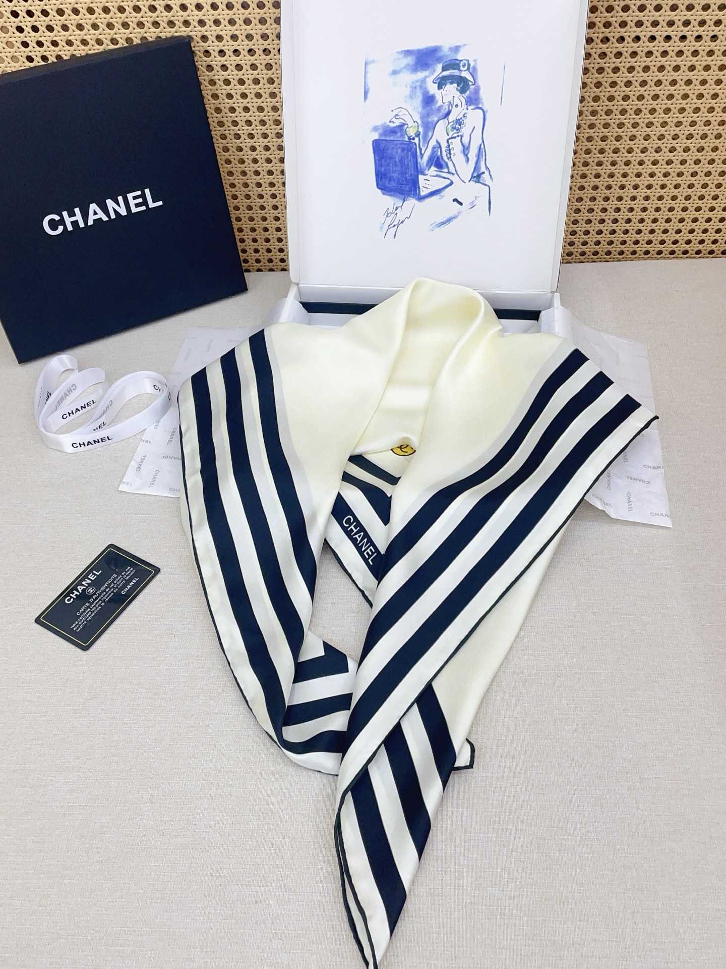 ✨✨【18姆米 双面同色】新款小香‼️美翻了[流泪]最新御用殿堂级极品‼️经典元素图案设计风格❗️美丽至