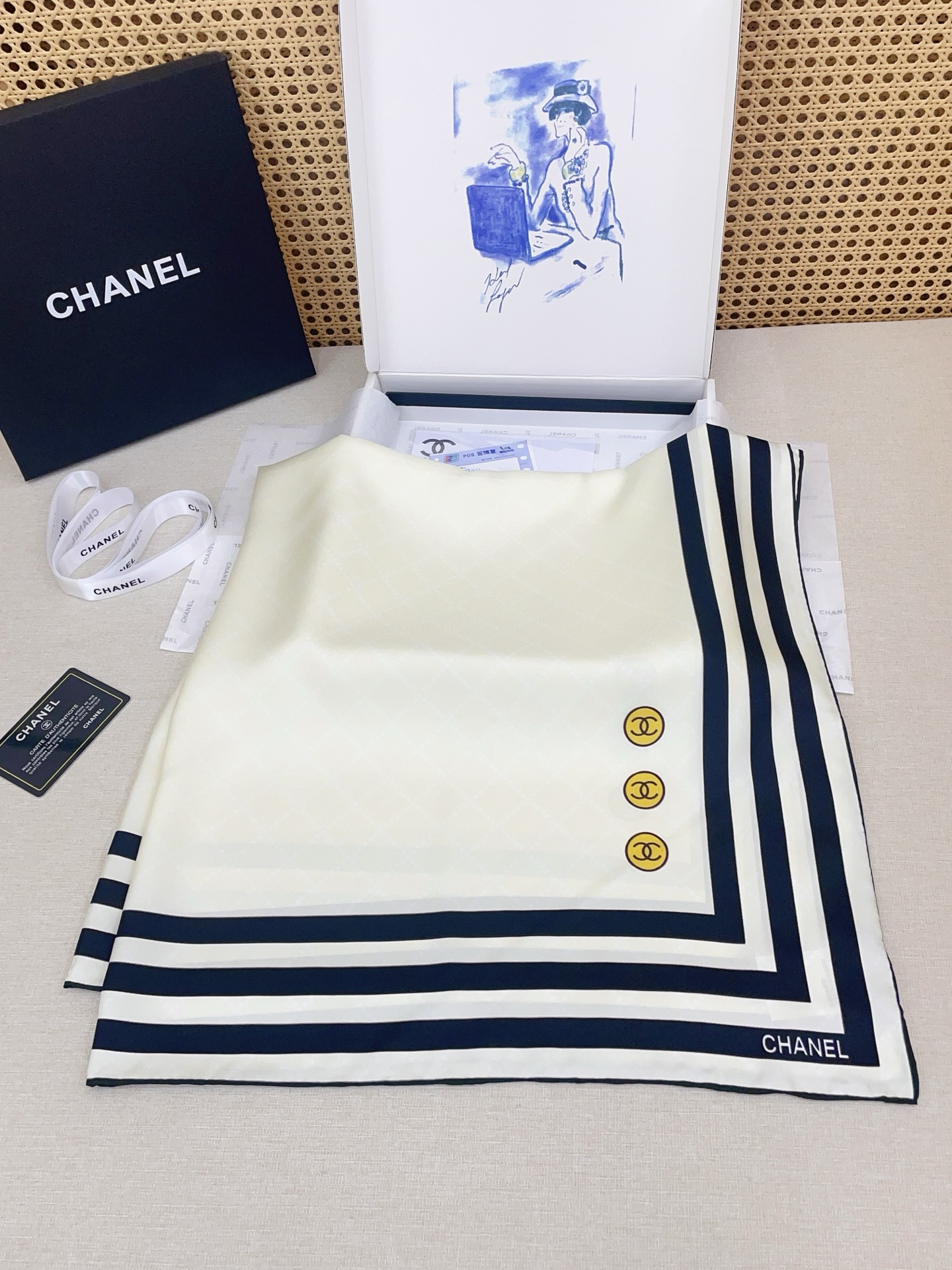 ✨✨【18姆米 双面同色】新款小香‼️美翻了[流泪]最新御用殿堂级极品‼️经典元素图案设计风格❗️美丽至
