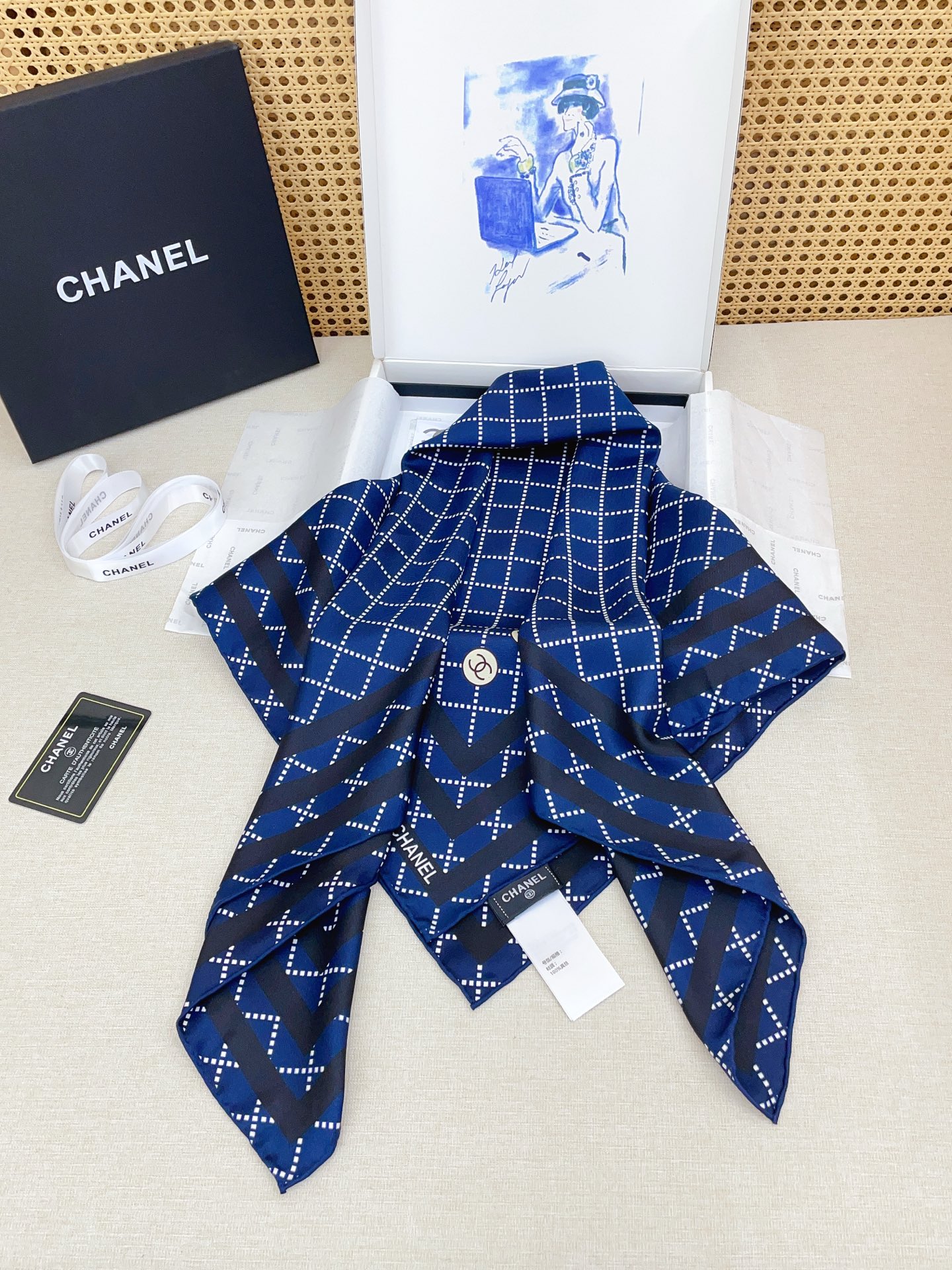 ✨✨【18姆米 双面同色】新款小香‼️美翻了[流泪]最新御用殿堂级极品‼️经典元素图案设计风格❗️美丽至