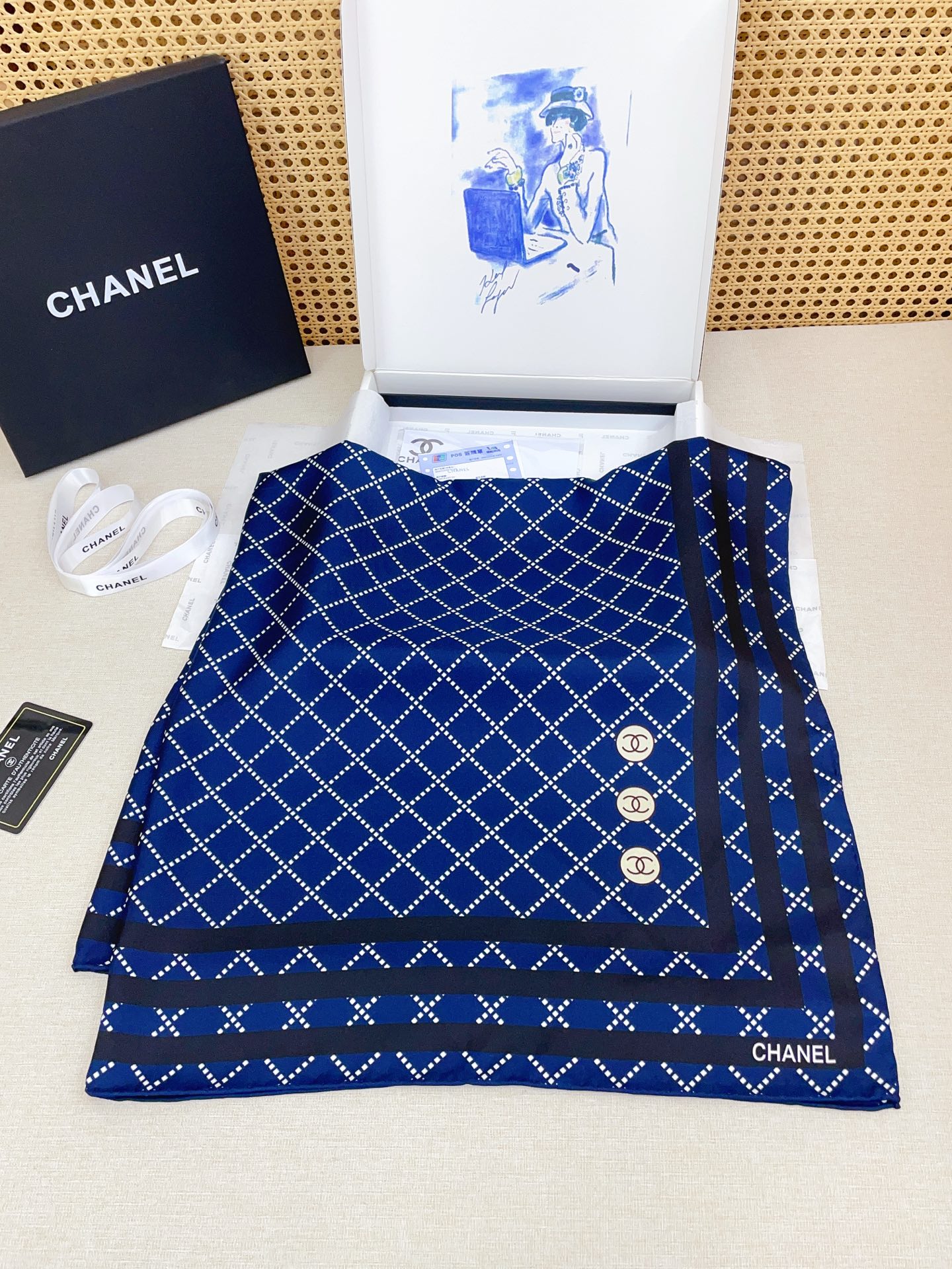 ✨✨【18姆米 双面同色】新款小香‼️美翻了[流泪]最新御用殿堂级极品‼️经典元素图案设计风格❗️美丽至