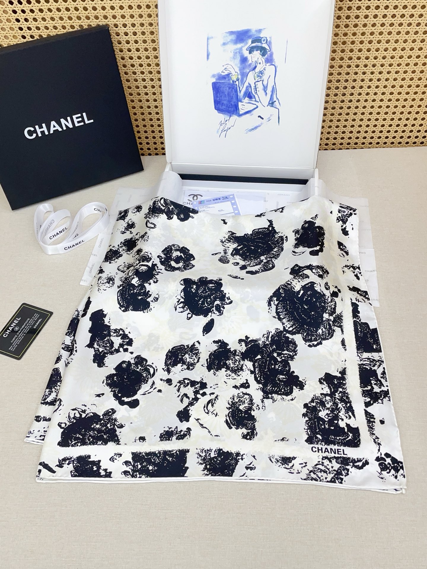 ✨✨【18姆米 双面同色】新款小香‼️美翻了[流泪]最新御用殿堂级极品‼️经典元素图案设计风格❗️美丽至