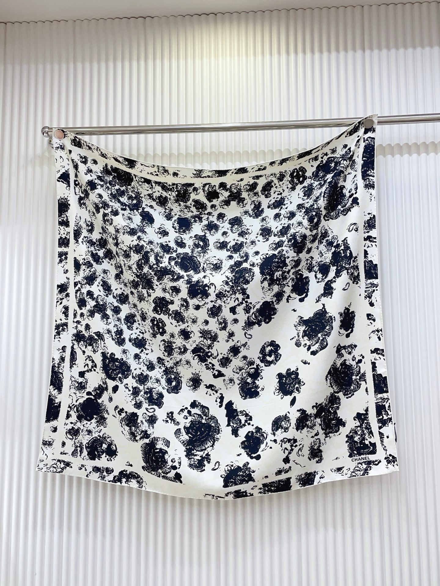 ✨✨【18姆米 双面同色】新款小香‼️美翻了[流泪]最新御用殿堂级极品‼️经典元素图案设计风格❗️美丽至