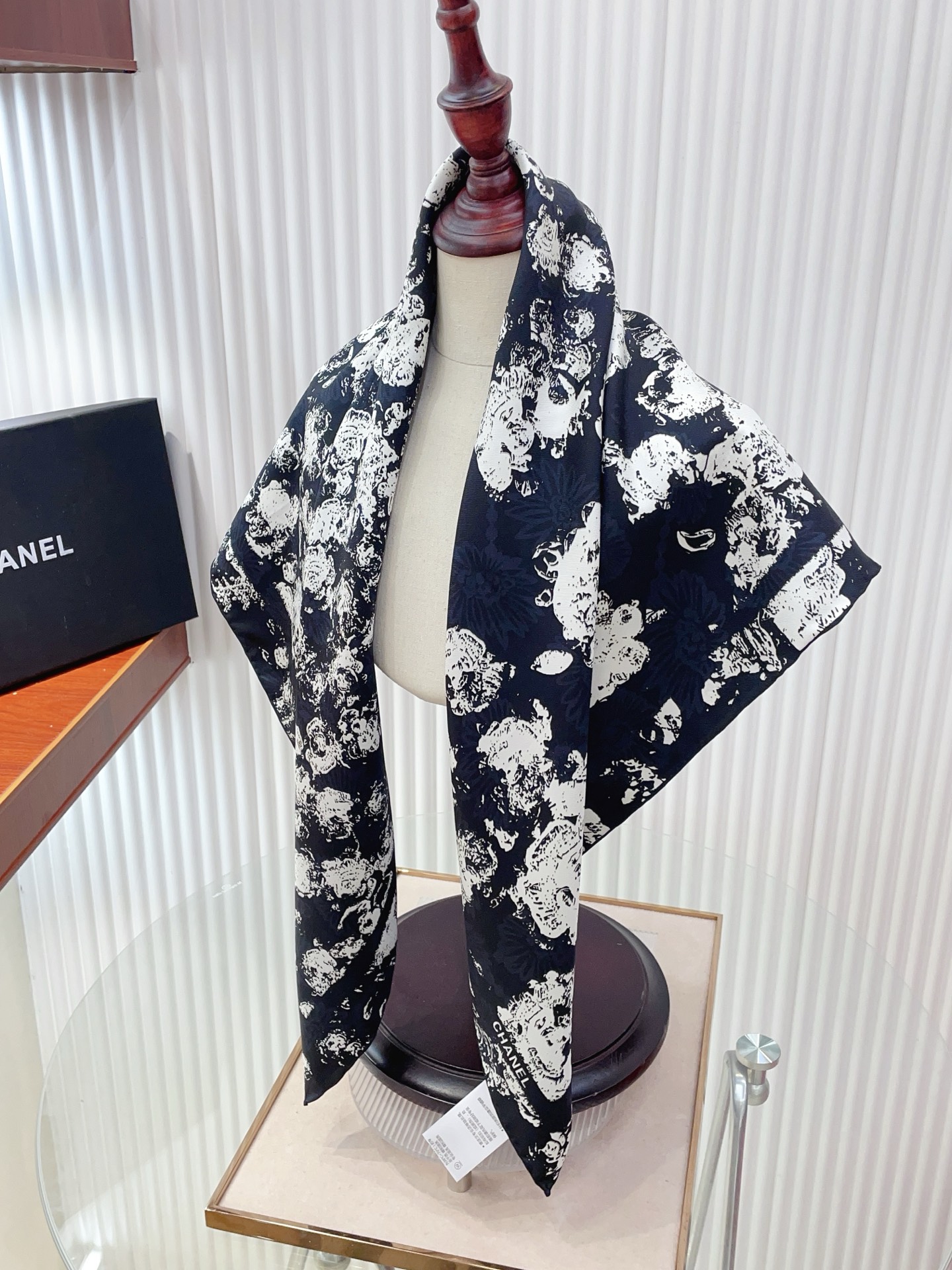 ✨✨【18姆米 双面同色】新款小香‼️美翻了[流泪]最新御用殿堂级极品‼️经典元素图案设计风格❗️美丽至