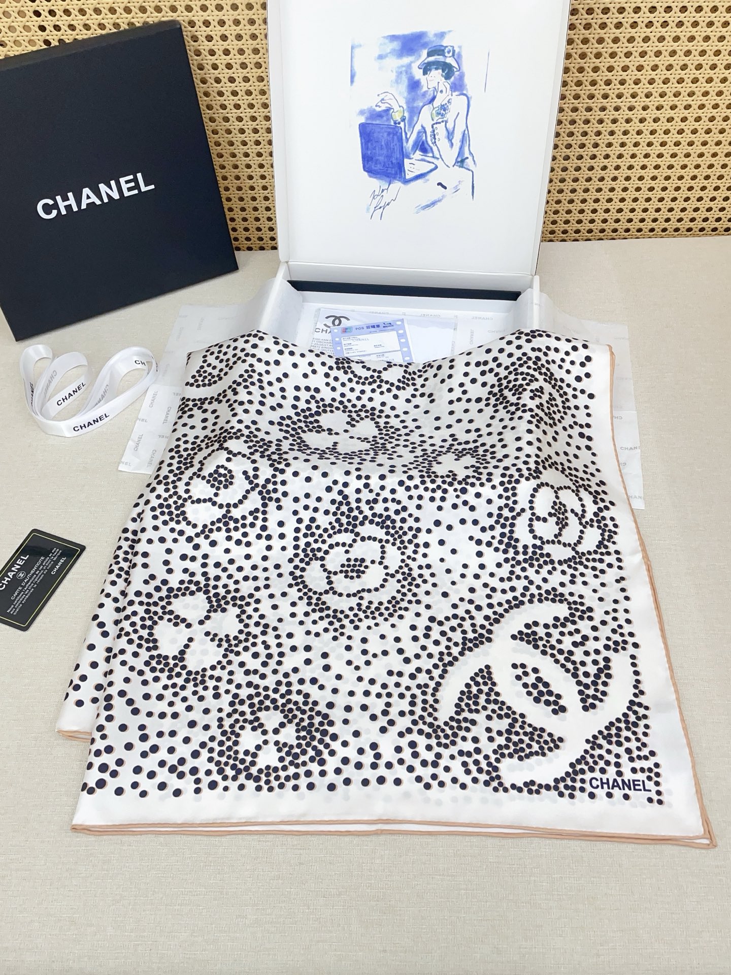 ✨✨【18姆米 双面同色】新款小香‼️美翻了[流泪]最新御用殿堂级极品‼️经典元素图案设计风格❗️美丽至极 真的 上身极