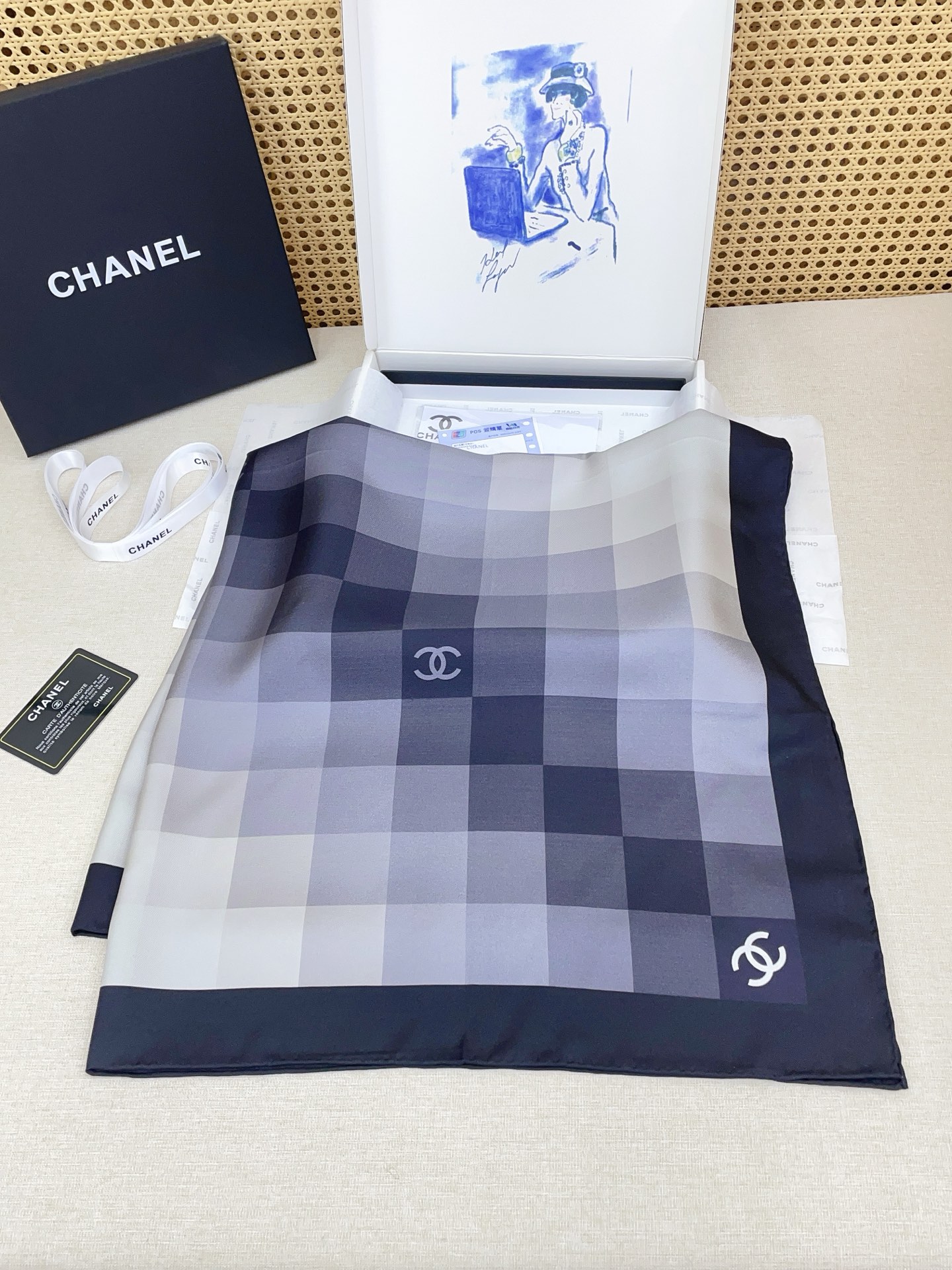 ✨✨【18姆米 双面同色】新款小香‼️美翻了[流泪]最新御用殿堂级极品‼️经典元素图案设计风格❗️美丽至