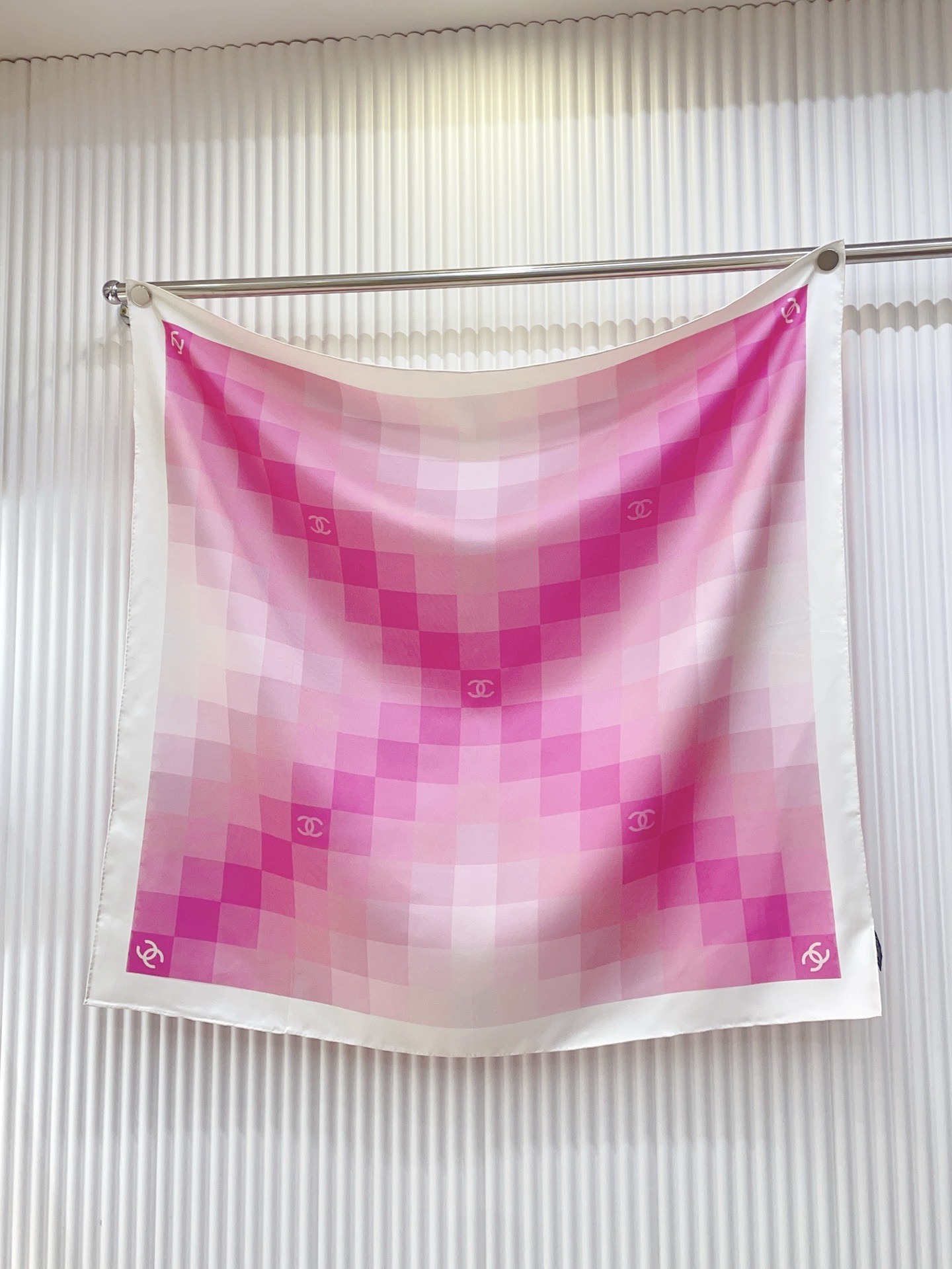 ✨✨【18姆米 双面同色】新款小香‼️美翻了[流泪]最新御用殿堂级极品‼️经典元素图案设计风格❗️美丽至