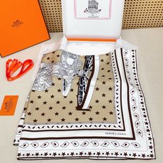 ✨✨【18姆米 双面同色】H**S真丝新款🆕👏👏买了都说好看‼️推荐💕【大型马车90】真丝方巾,顶级工艺 ✨✨【18姆米 双面同色】H**S真丝新款🆕👏👏买了都说好看‼️推荐💕【大型马车90】真丝方巾,顶级工艺