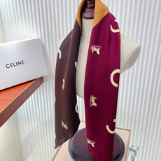 ✨✨【18姆米 双面同色】上身效果疯狂的喜欢❗️专柜也是刚刚上架的,CELINE最最新款~非常有看头,瑟 ✨✨【18姆米 双面同色】上身效果疯狂的喜欢❗️专柜也是刚刚上架的,CELINE最最新款~非常有看头,瑟