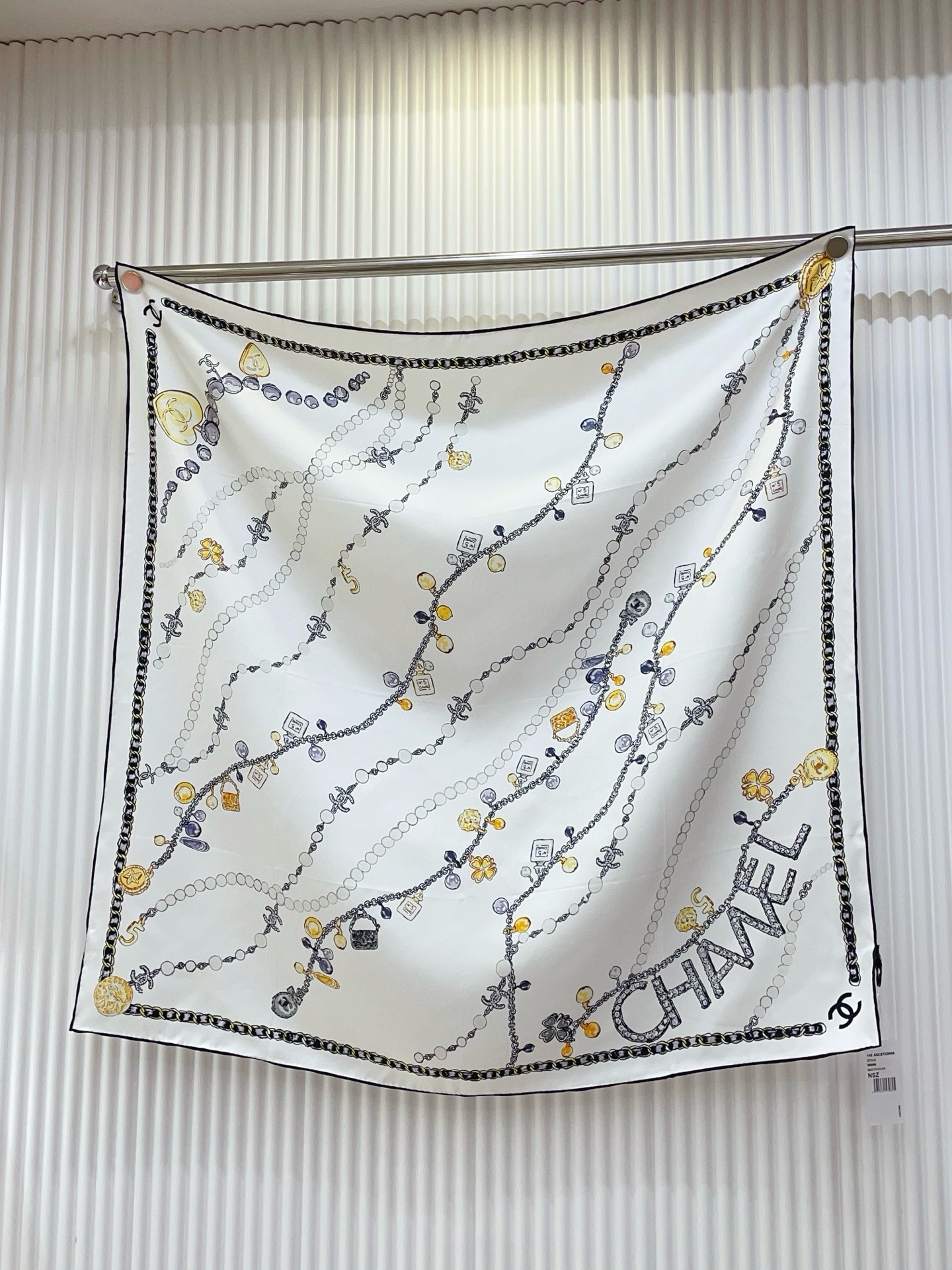 ✨✨【18姆米 双面同色】新款小香‼️美翻了[流泪]最新御用殿堂级极品‼️经典元素图案设计风格❗️美丽至