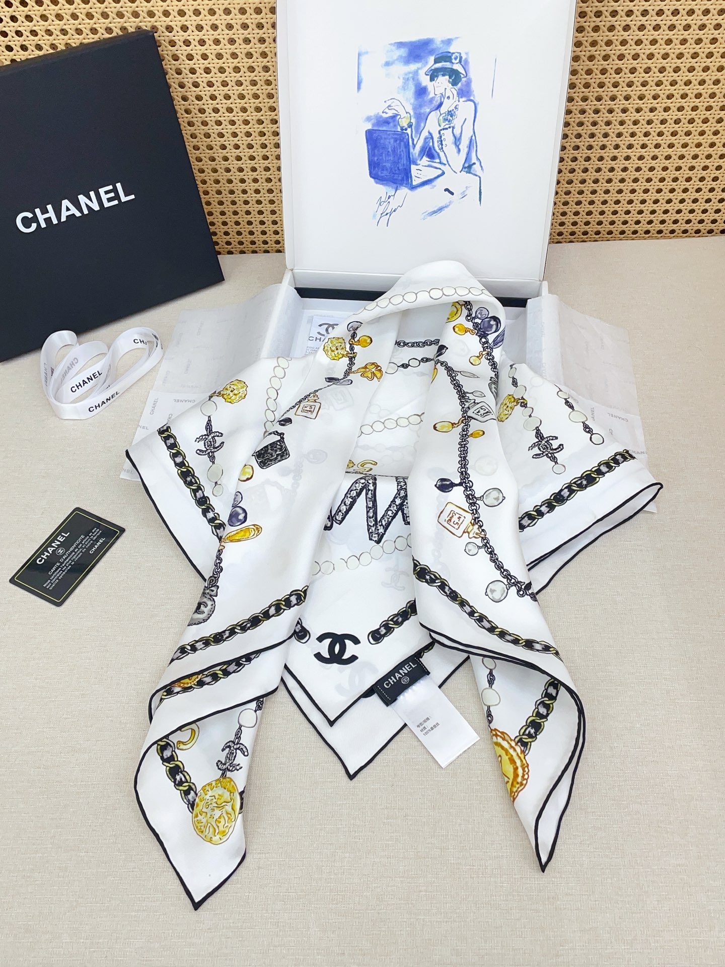 ✨✨【18姆米 双面同色】新款小香‼️美翻了[流泪]最新御用殿堂级极品‼️经典元素图案设计风格❗️美丽至