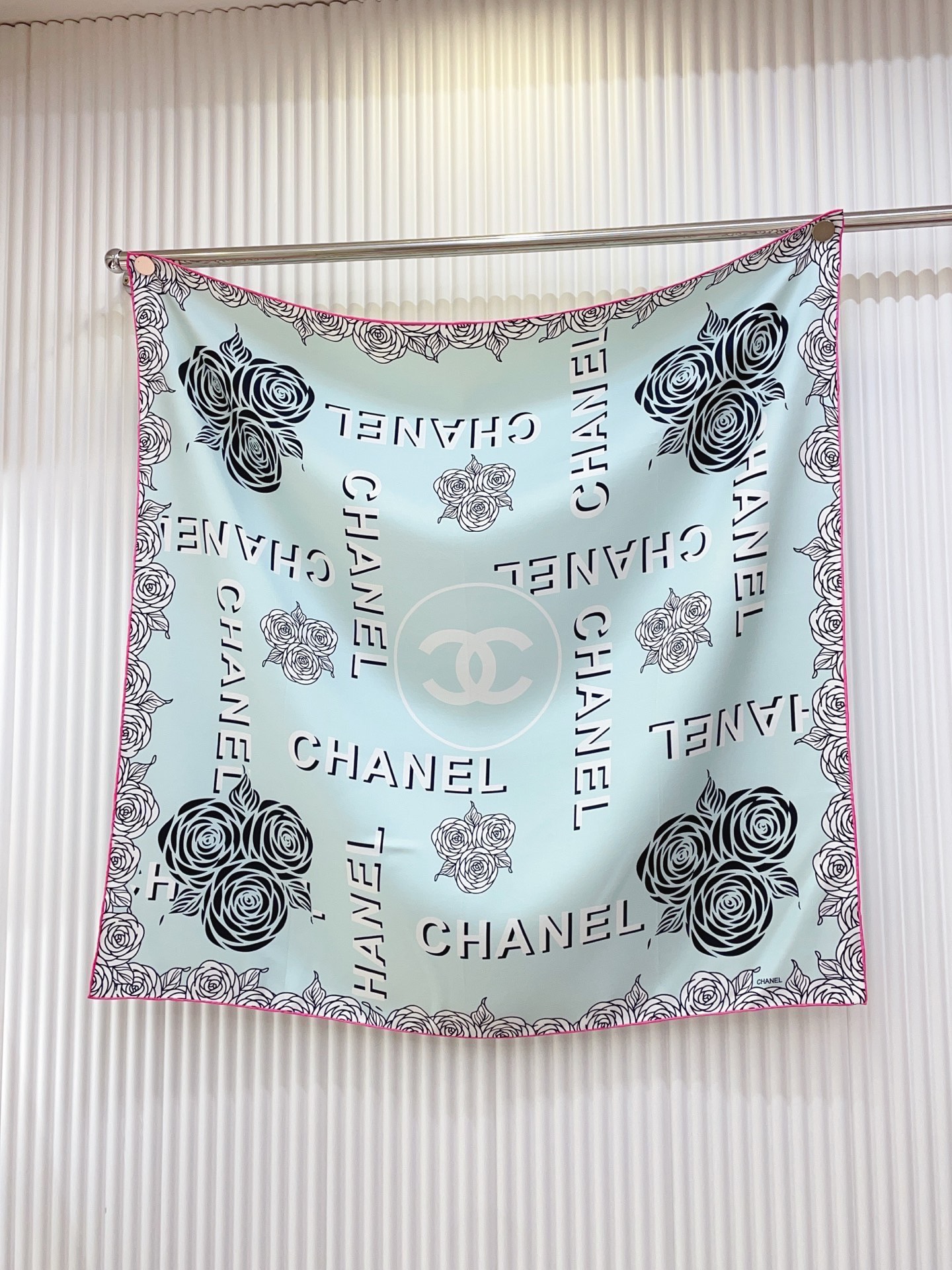 ✨✨【18姆米 双面同色】新款小香‼️美翻了[流泪]最新御用殿堂级极品‼️经典元素图案设计风格❗️美丽至极 真的 上身极