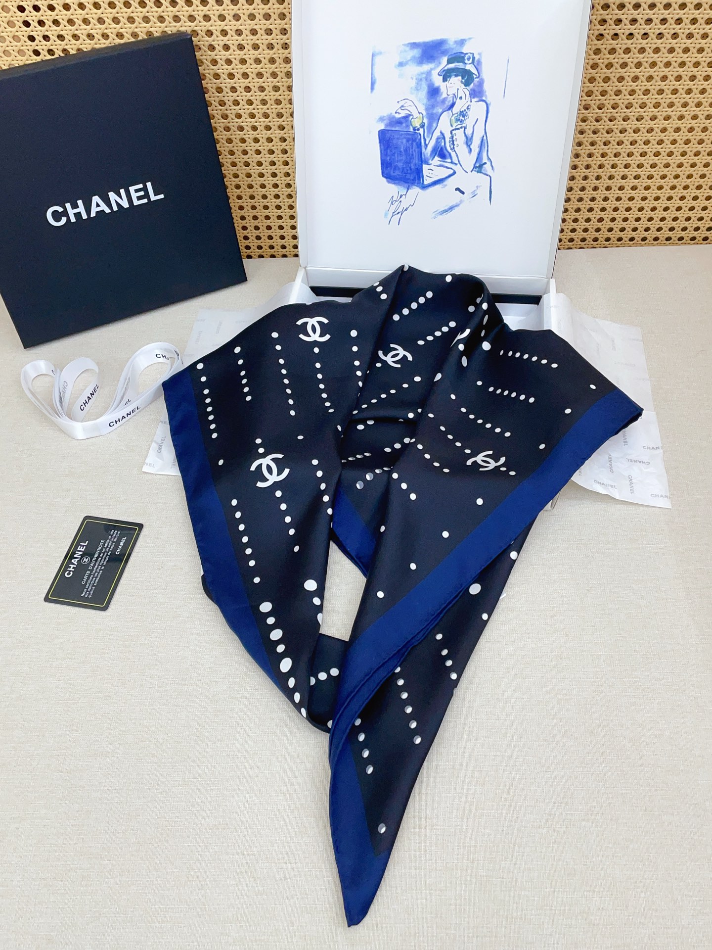 ✨✨【18姆米 双面同色】新款小香‼️美翻了[流泪]最新御用殿堂级极品‼️经典元素图案设计风格❗️美丽至极 真的 上身极