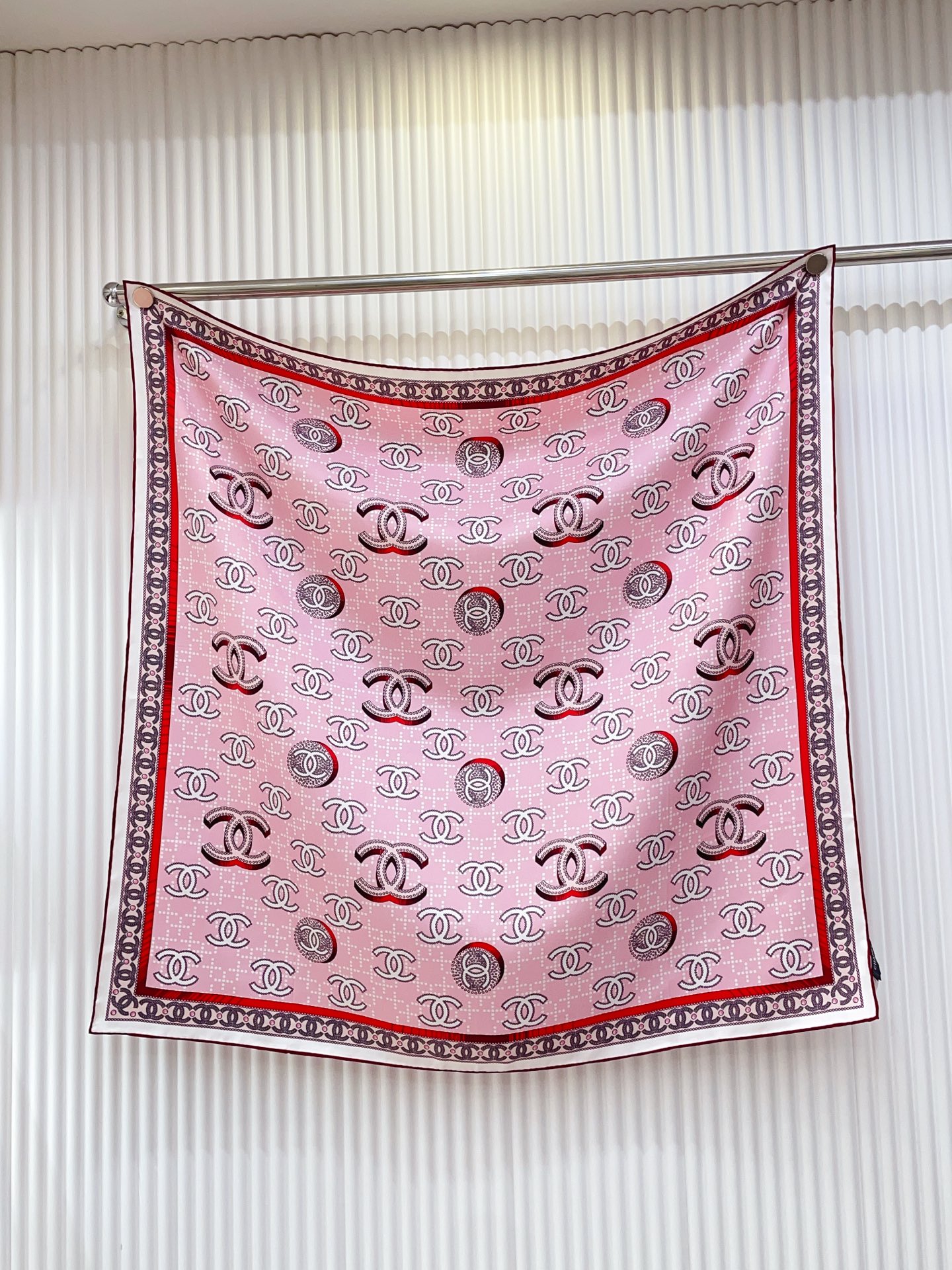 🆕 ✨✨【18姆米 双面同色】新款小香‼️美翻了[流泪]最新御用殿堂级极品‼️经典元素图案设计风格❗️美丽至极 真的 上