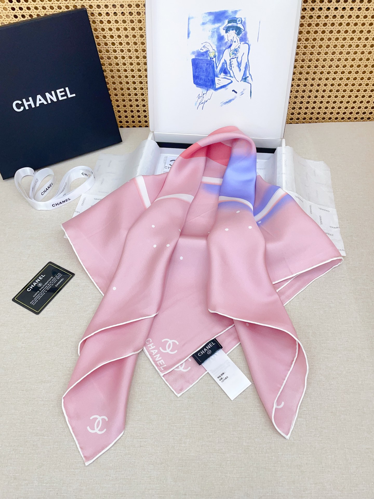 ✨✨【18姆米 双面同色】新款小香‼️美翻了[流泪]最新御用殿堂级极品‼️经典元素图案设计风格❗️美丽至极 真的 上身极