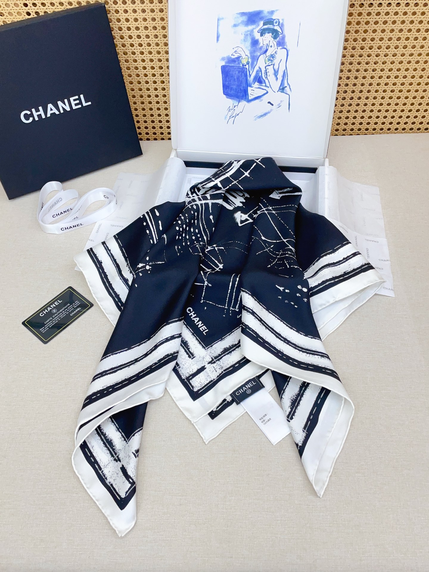 ✨✨【18姆米 双面同色】新款小香‼️美翻了[流泪]最新御用殿堂级极品‼️经典元素图案设计风格❗️美丽至极 真的 上身极