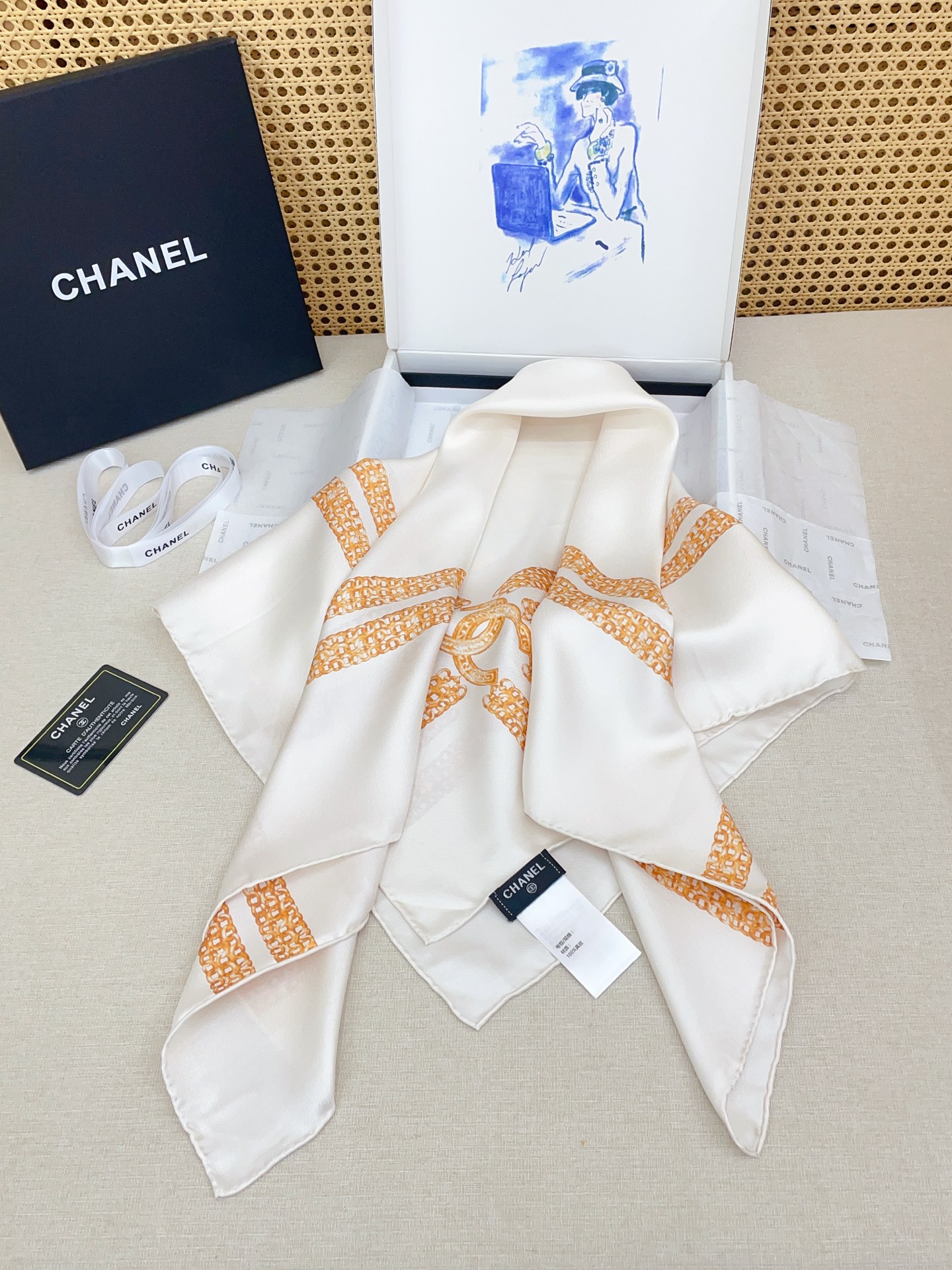 ✨✨【18姆米 双面同色】新款小香‼️美翻了[流泪]最新御用殿堂级极品‼️经典元素图案设计风格❗️美丽至极 真的 上身极