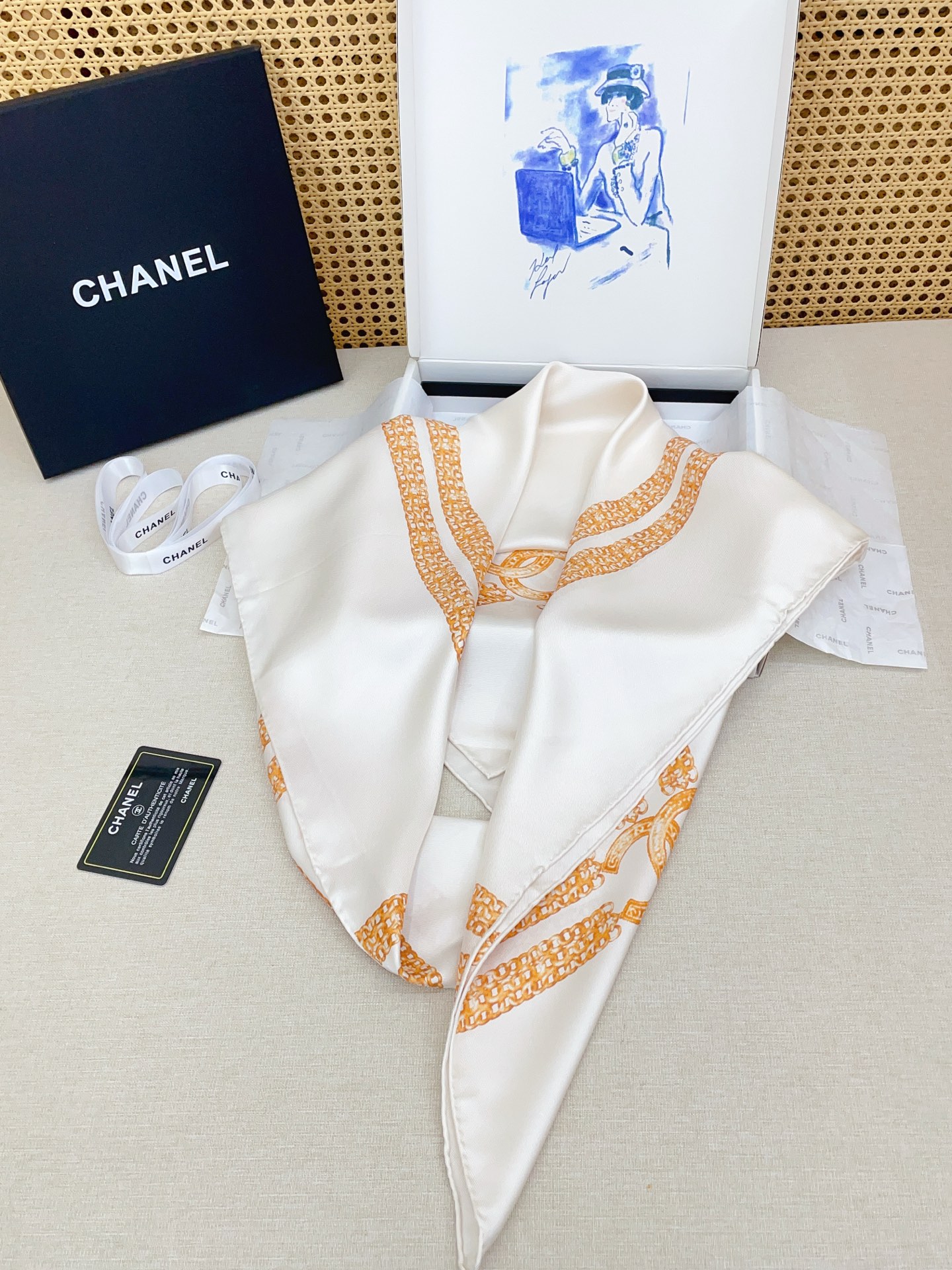 ✨✨【18姆米 双面同色】新款小香‼️美翻了[流泪]最新御用殿堂级极品‼️经典元素图案设计风格❗️美丽至极 真的 上身极